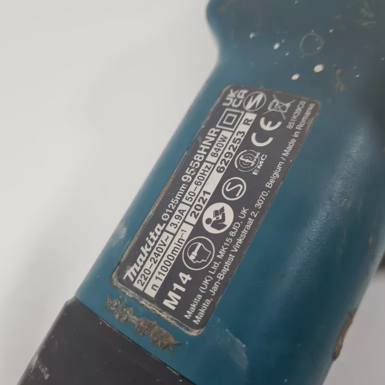 szlifierka-katowa-makitta-9558hnr-rodzaj-zasilania-128529-2