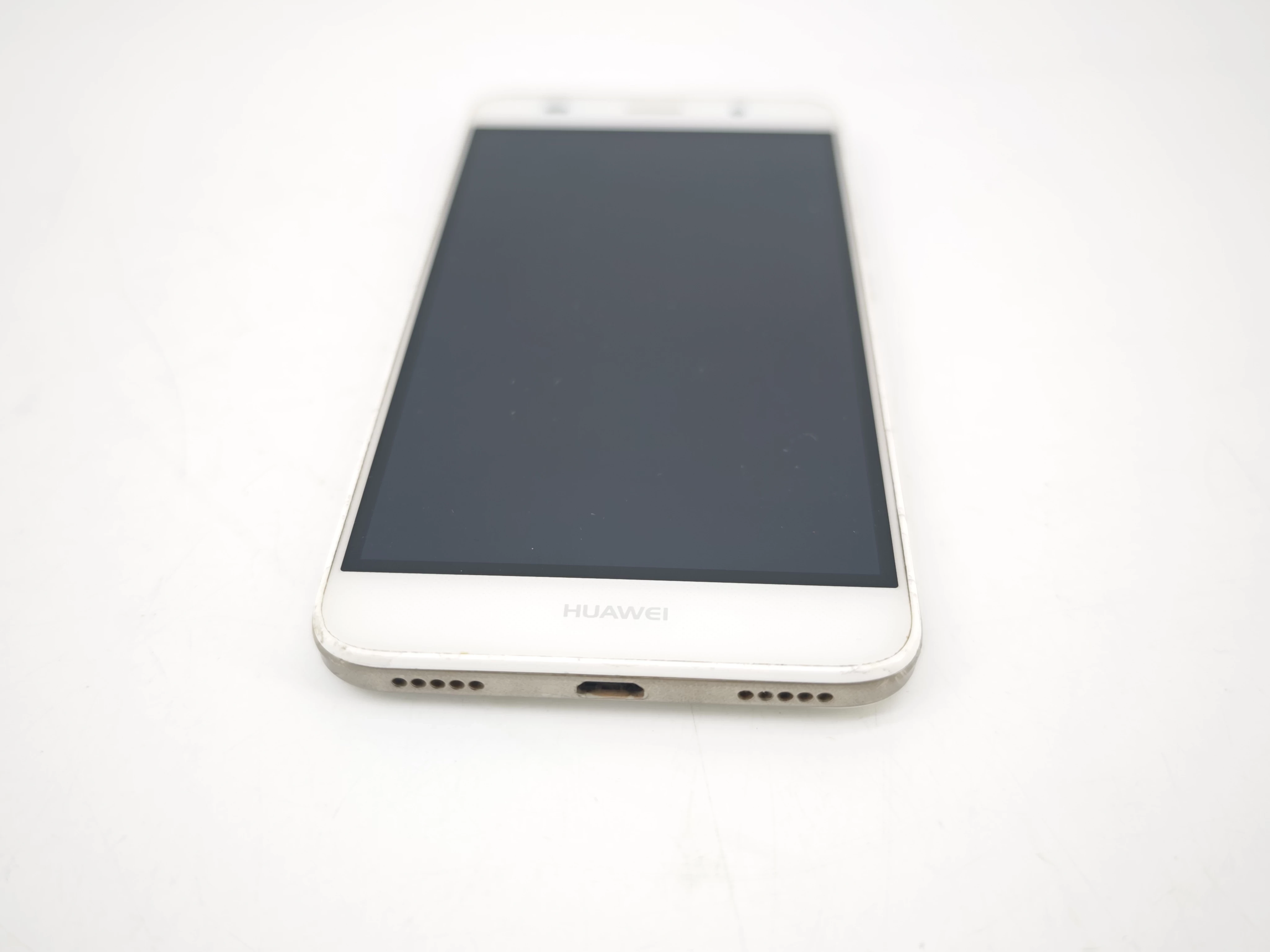 telefon-huawei-y6-bialy-kod-producenta-y6-ii-white