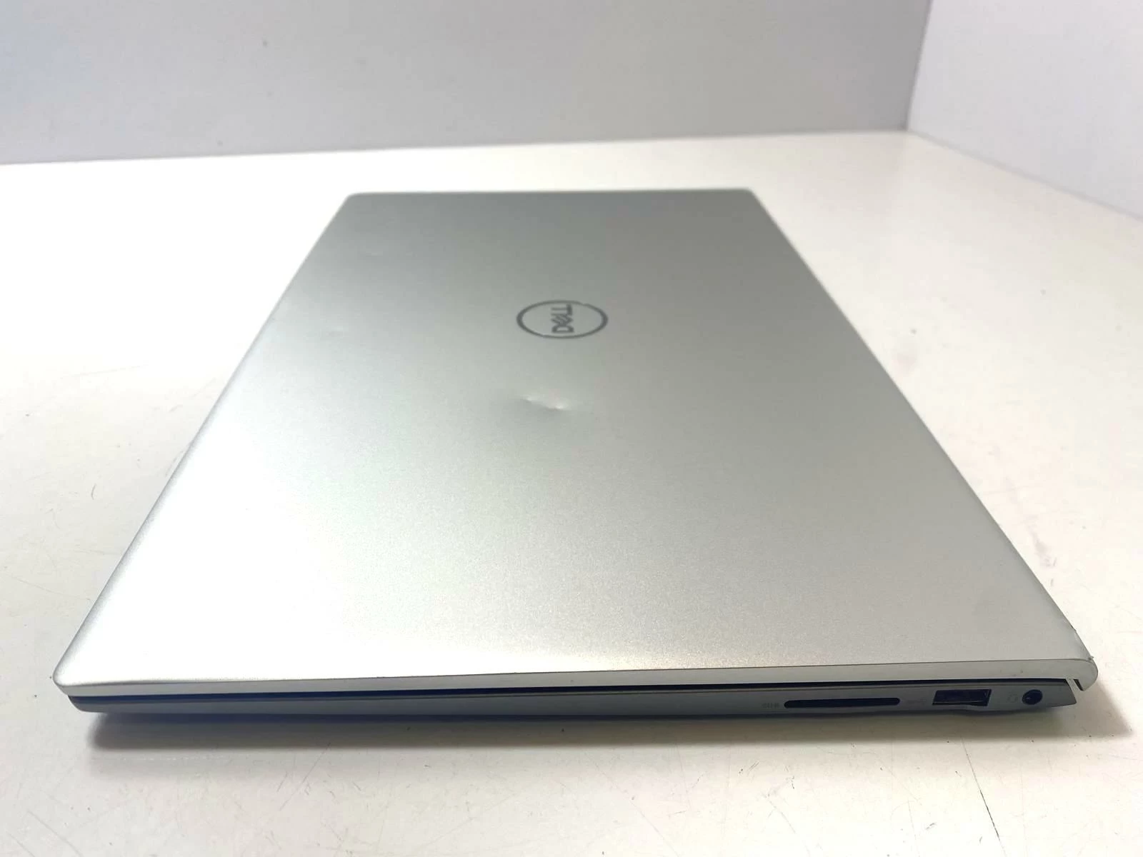 laptop-dell-vostro-5515-ryzen-5-5500u-16gb-ddr4-512gb-nvme-win-11-rozdzielczosc-px-4474-211457