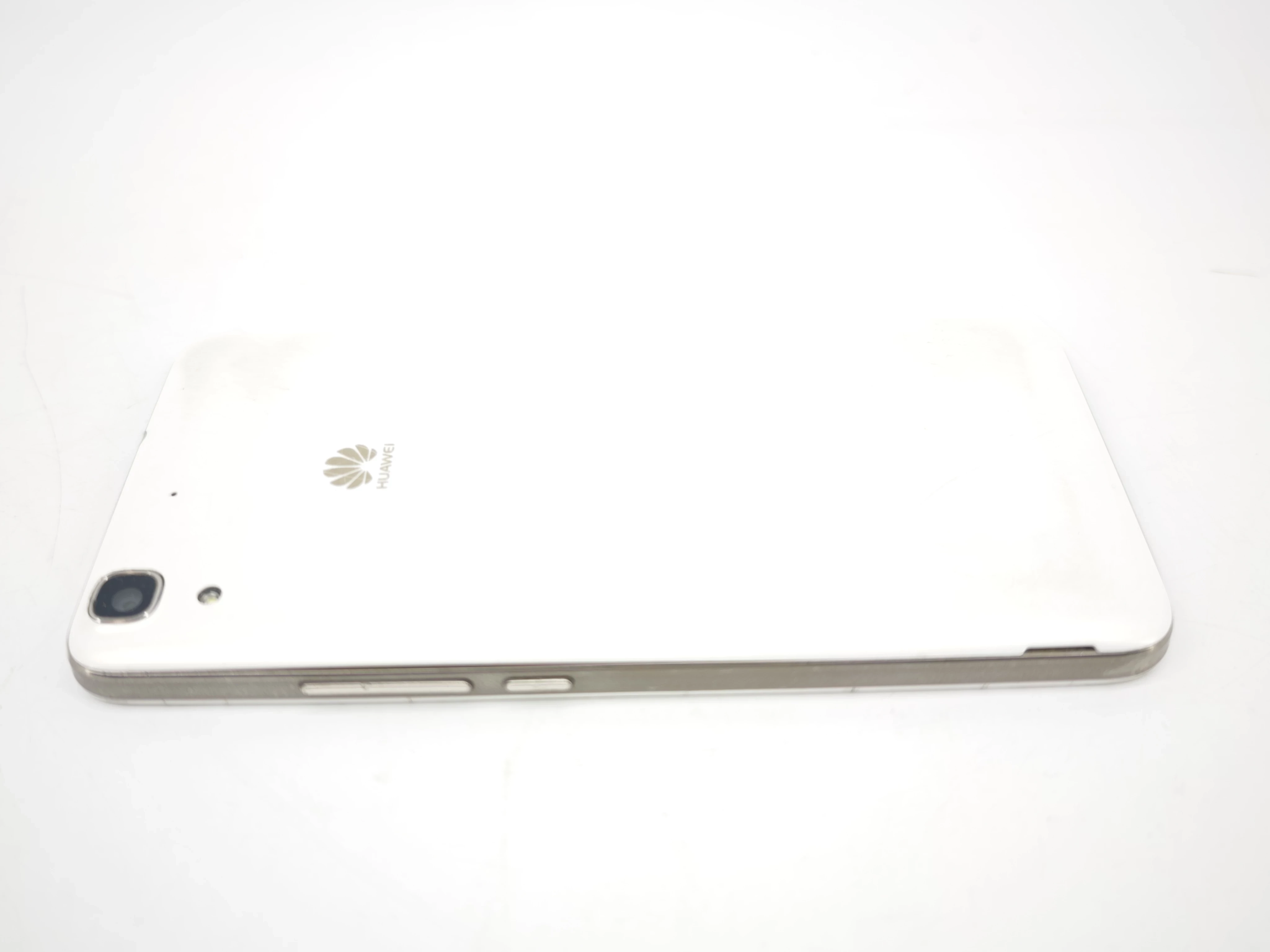 telefon-huawei-y6-bialy-wbudowana-pamiec-202869-214201