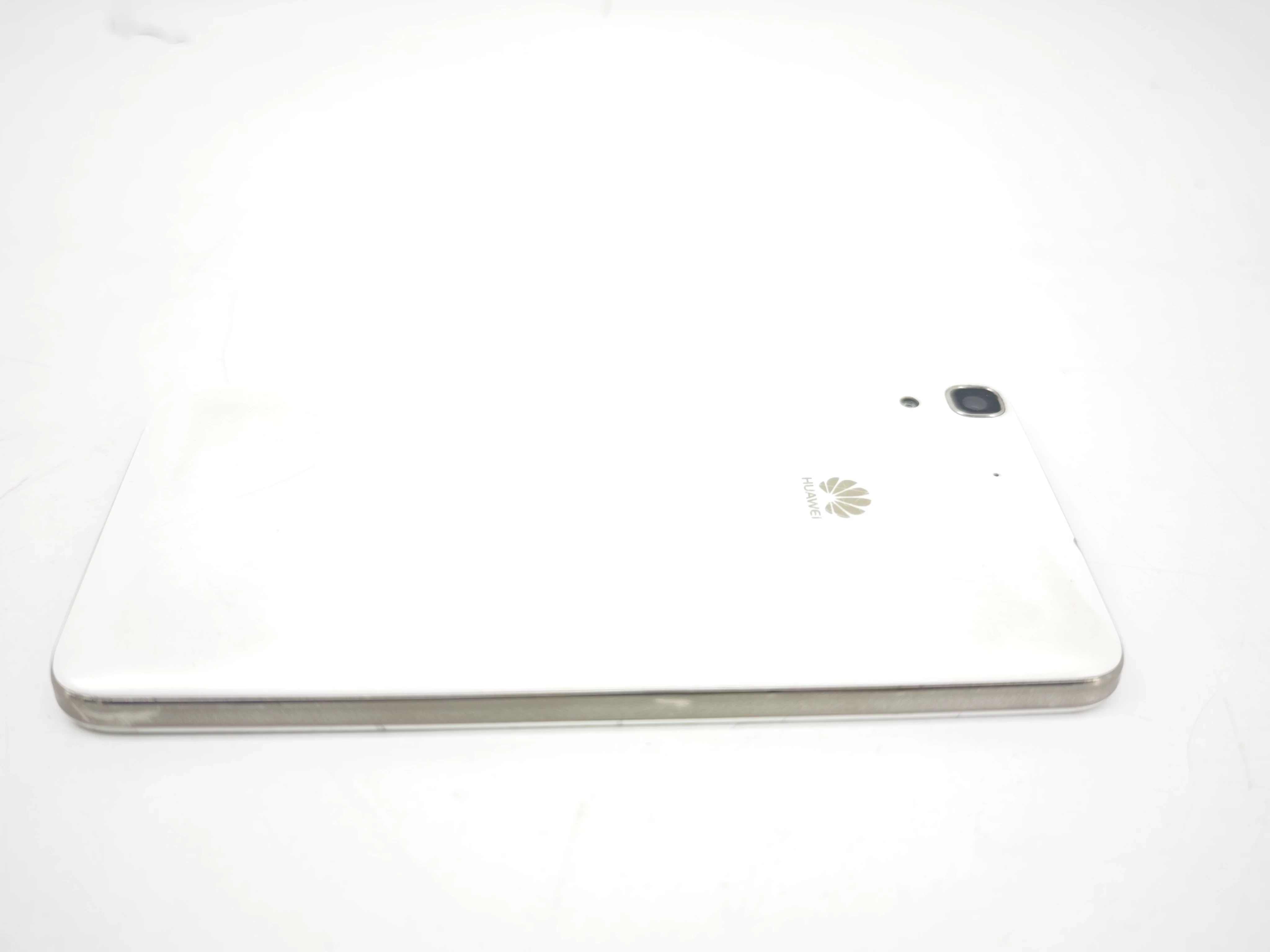 telefon-huawei-y6-bialy-system-operacyjny-4388-1