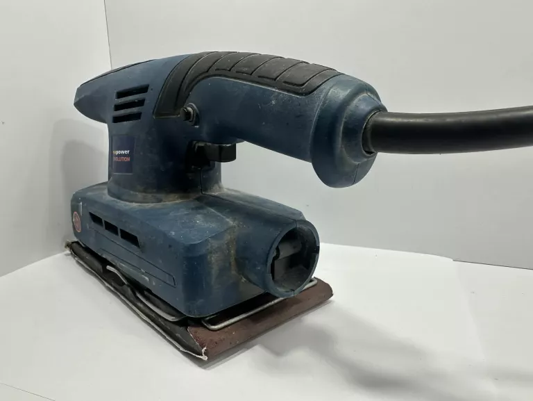 szlifierka-oscylacyjna-nupower-evolution-npe136-stan-11323-2