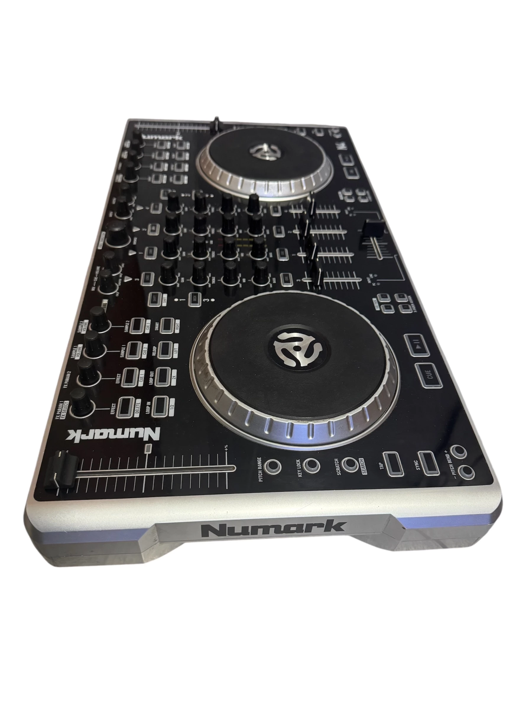 kontroler-dj-numark-n4-dla-profesjonalnych-dj-ow-marka-248811-1953041