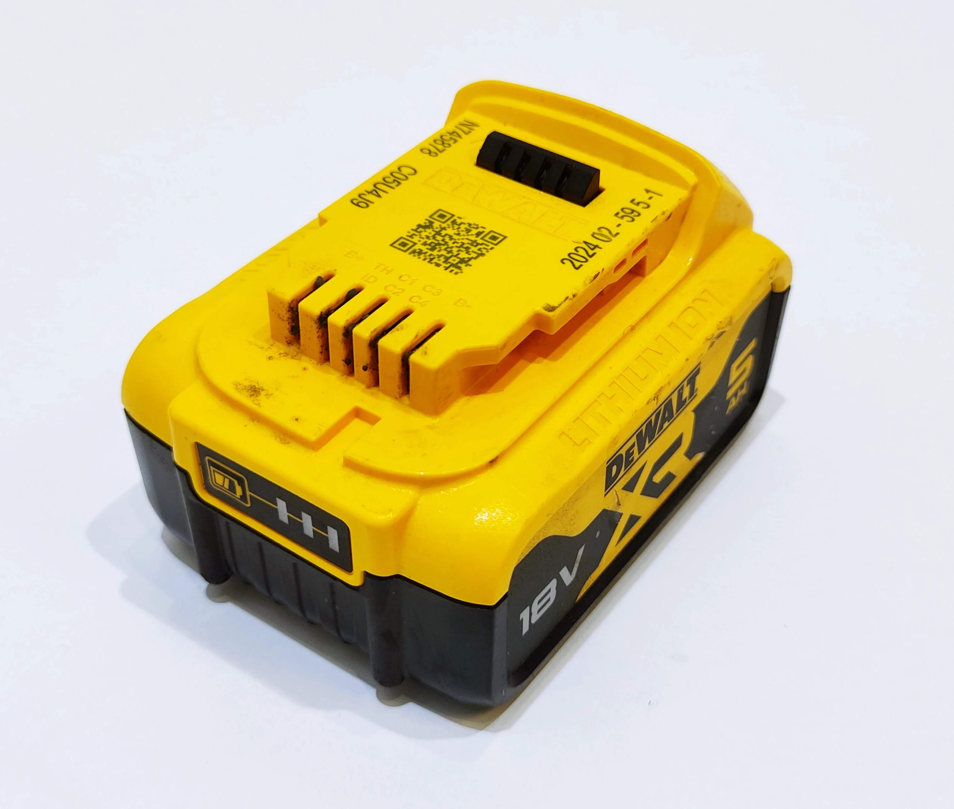 akumulator-dewalt-18v-5ah-dcb184-oryginal-2024r-napiecie-v-128551-6
