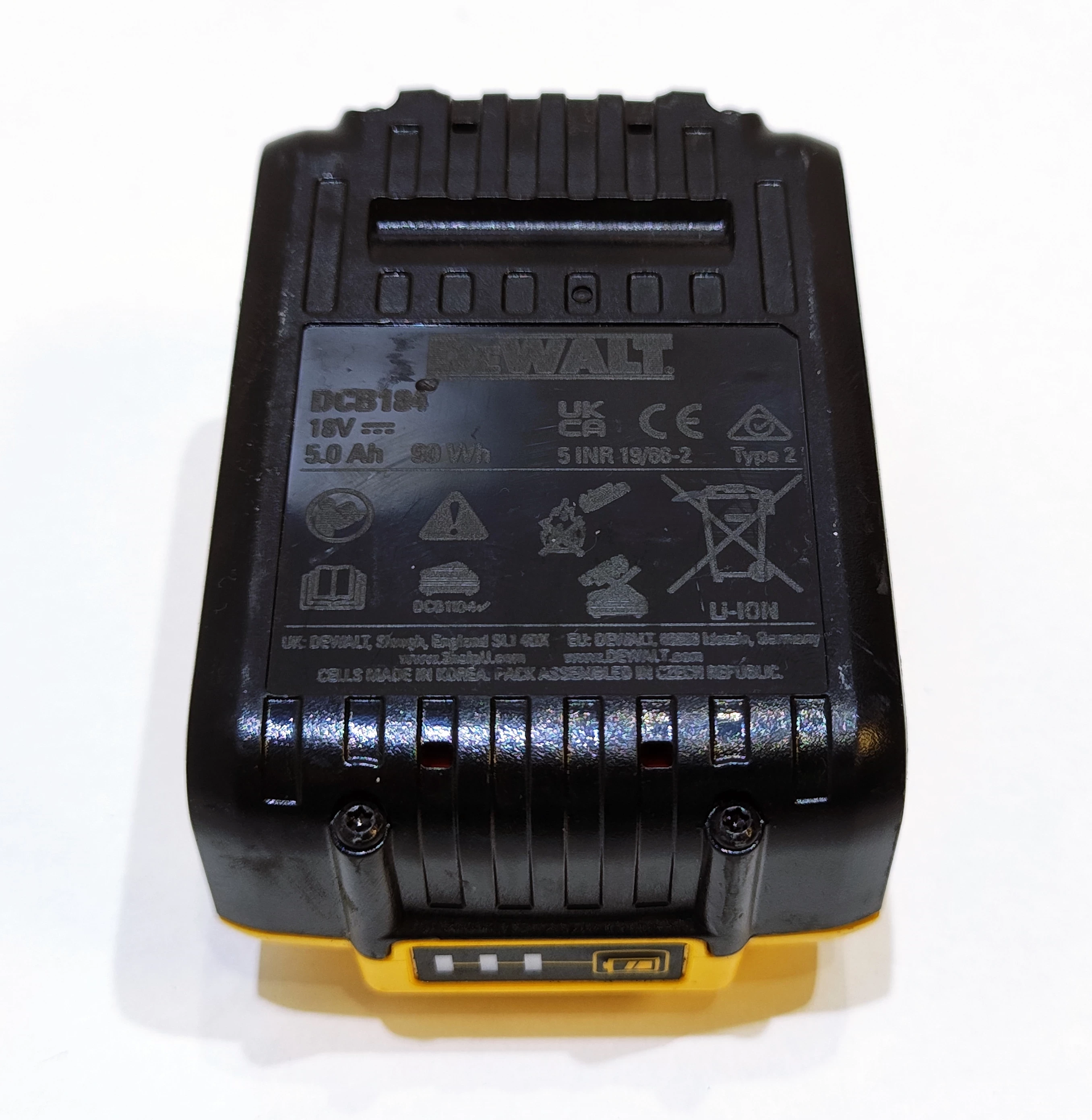 akumulator-dewalt-18v-5ah-dcb184-oryginal-2024r-seria-xr