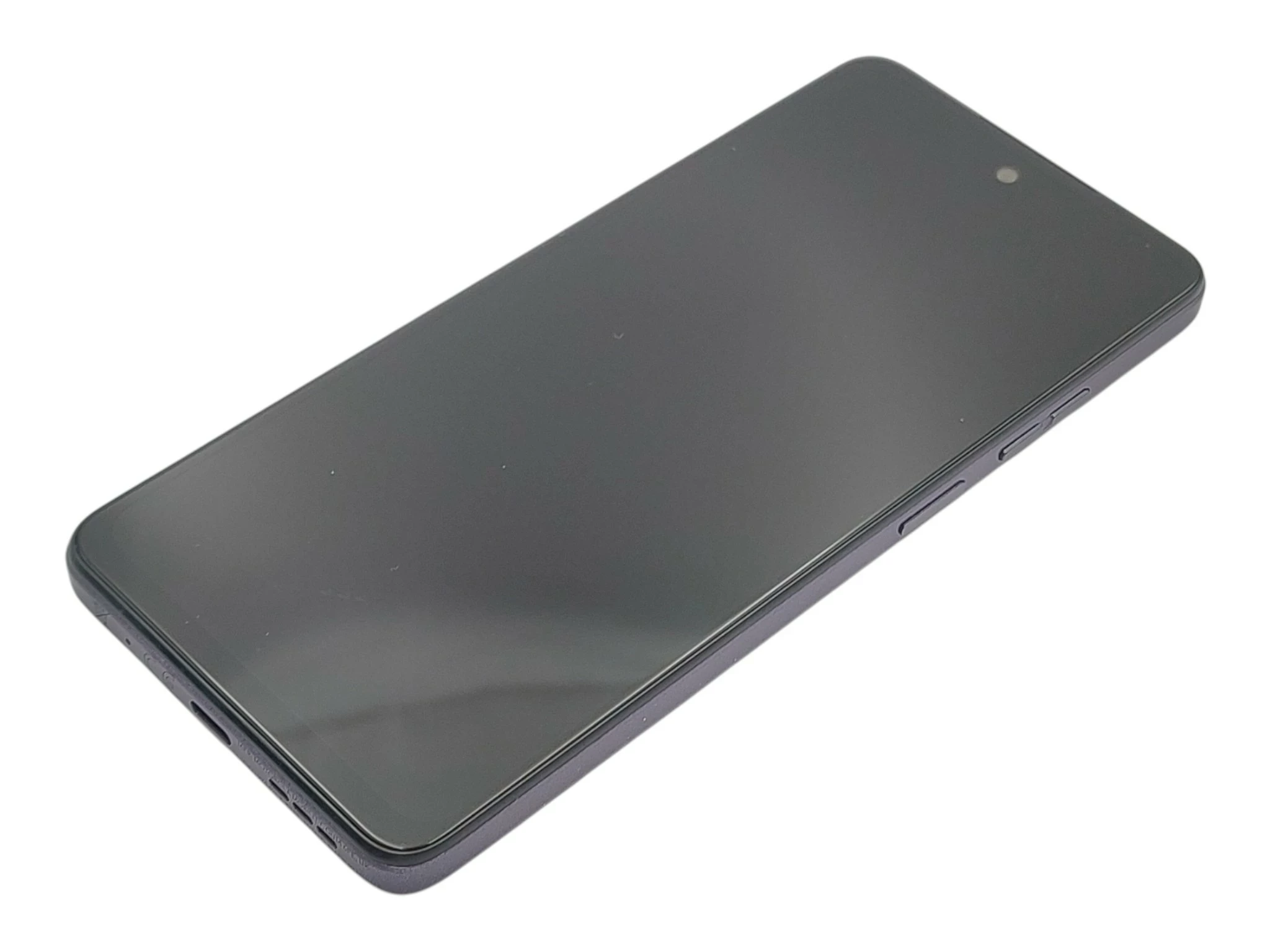 telefon-motorola-moto-g04-4128gb-656-90-hz-5000-mah-wolny-rynek-przekatna-ekranu-656