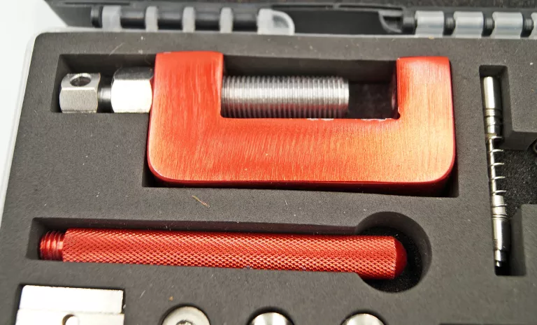 nitownica-zakuwarka-do-lancuchow-motocyklowych-kod-producenta-1613220018311