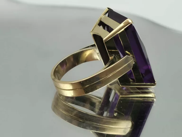 wyrob-jubilerski-uzywany-pierscionek-1641-585-kamien-17088-128