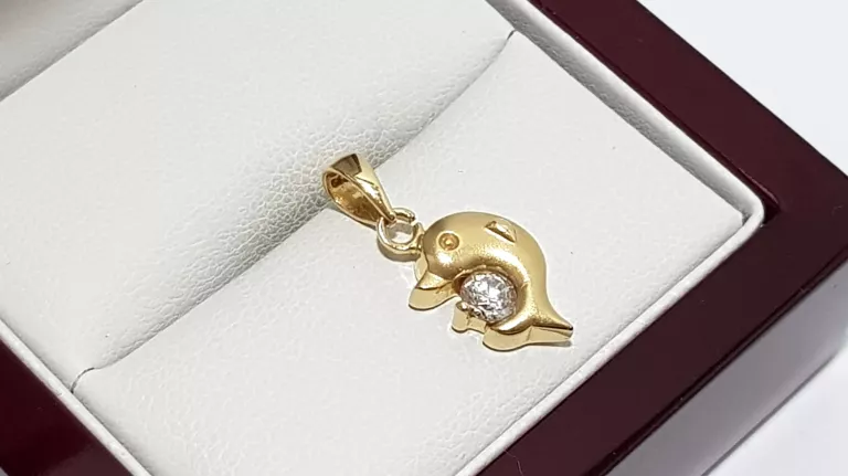 zlota-zawieszka-delfin-pr585-17g-1cm-x-05cm-stan-11323-2