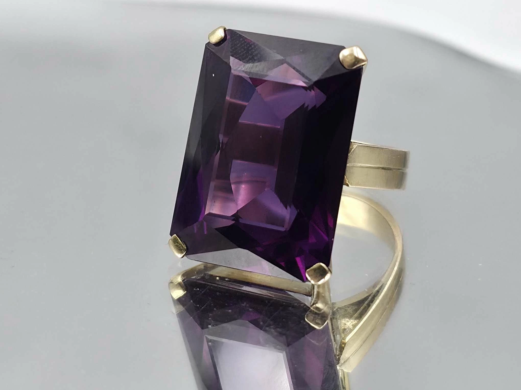 wyrob-jubilerski-uzywany-pierscionek-1641-585-stan-11323-2