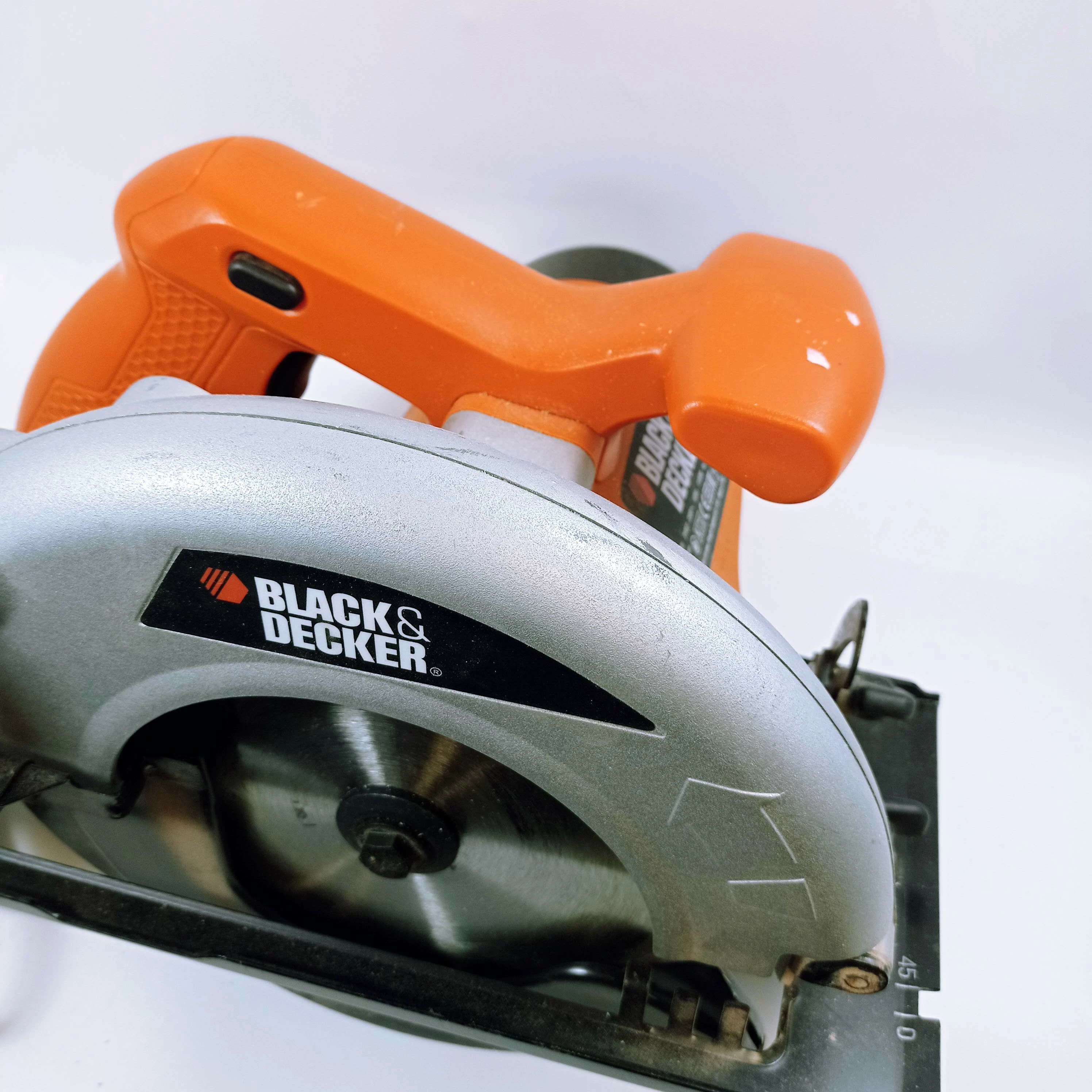 pilarka-tarczowa-black-dekcer-cd601-ean-gtin-5035048810309