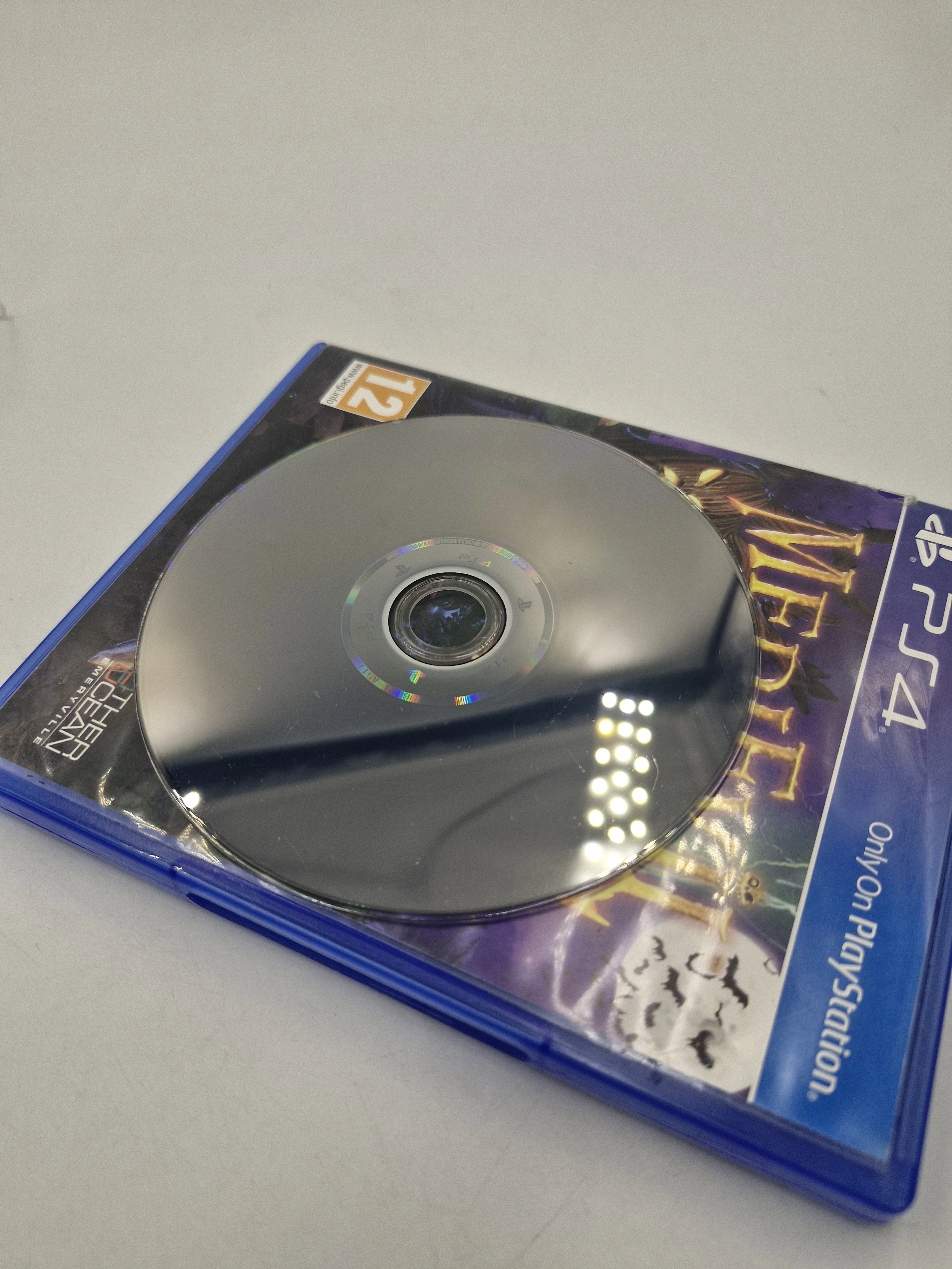 gra-sony-ps4-medi-evil-stan-11323-2