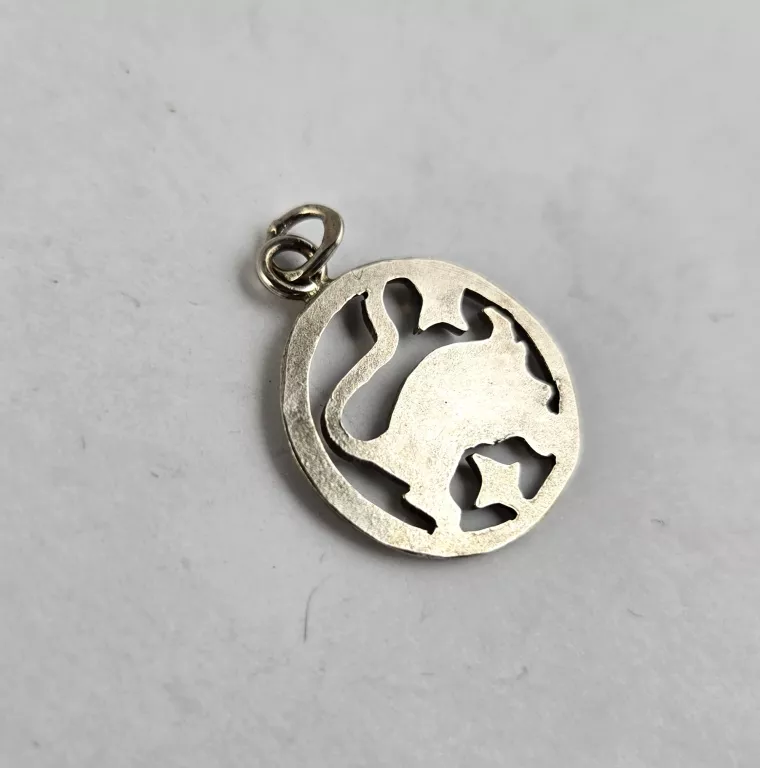 srebrna-zawieszka-925-278g-byk-stan-11323-2