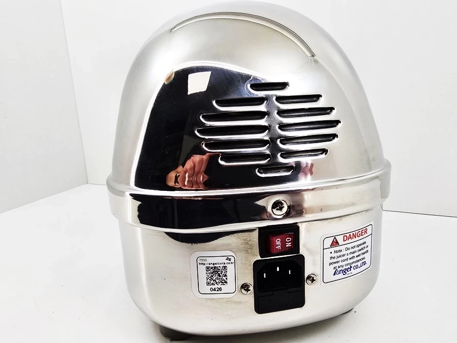 wyciskarka-wolnoobrotowa-dwuslimakowa-angel-7500-akcesoria-model-ag-7500