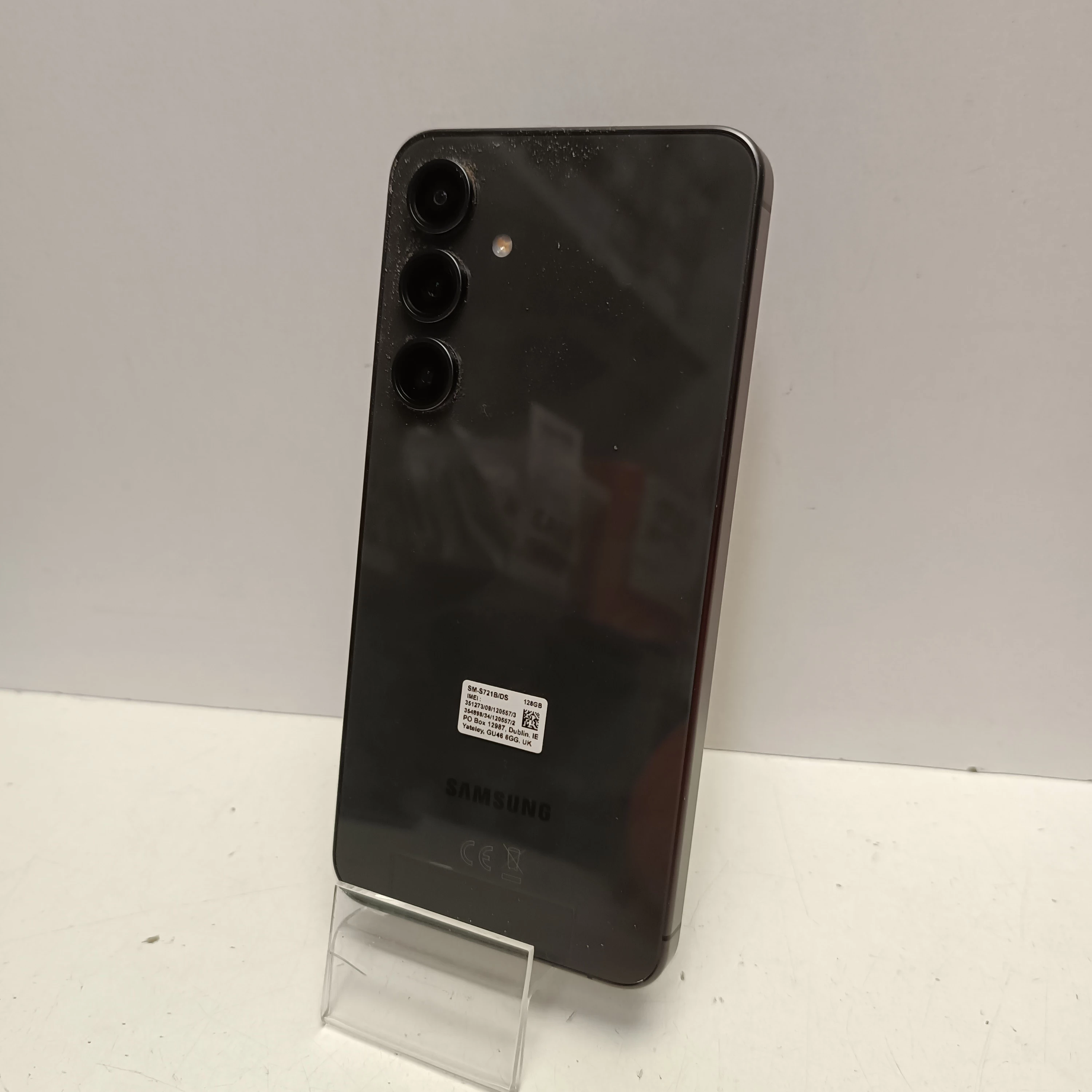 telefon-samsung-galaxy-s24-fe-8128gb-wbudowana-pamiec-202869-214189