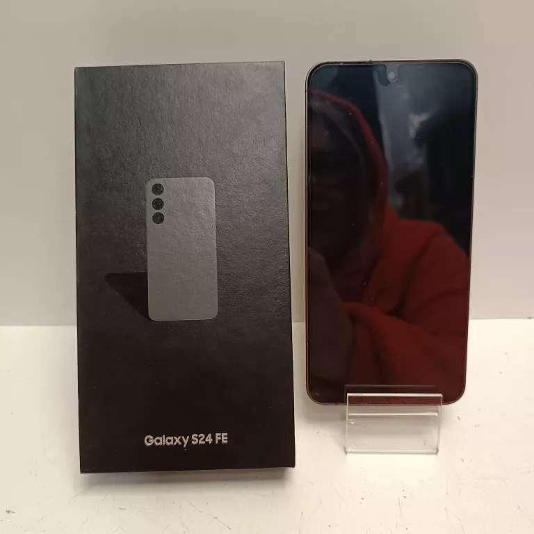 telefon-samsung-galaxy-s24-fe-8128gb-osiedle-teatralne-3u15-krakow