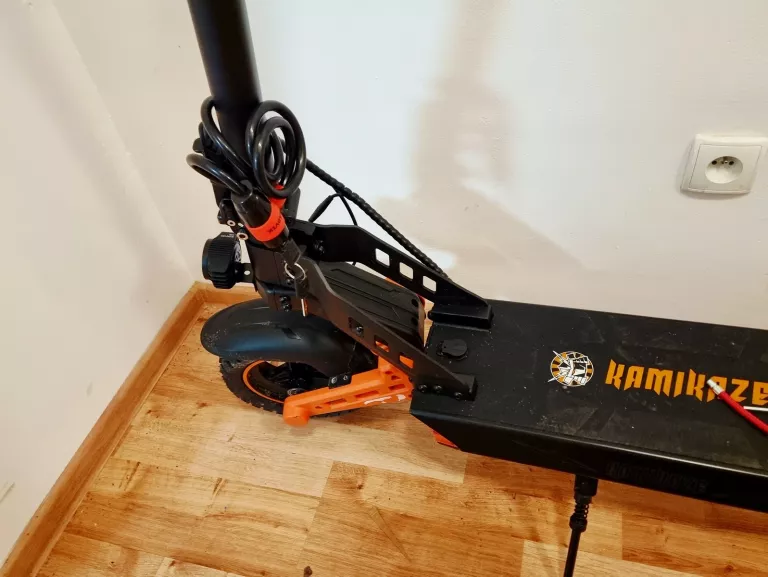 hulajnoga-elektryczna-kamikaze-k1-lite-60km-800w-kod-producenta-akc131-1