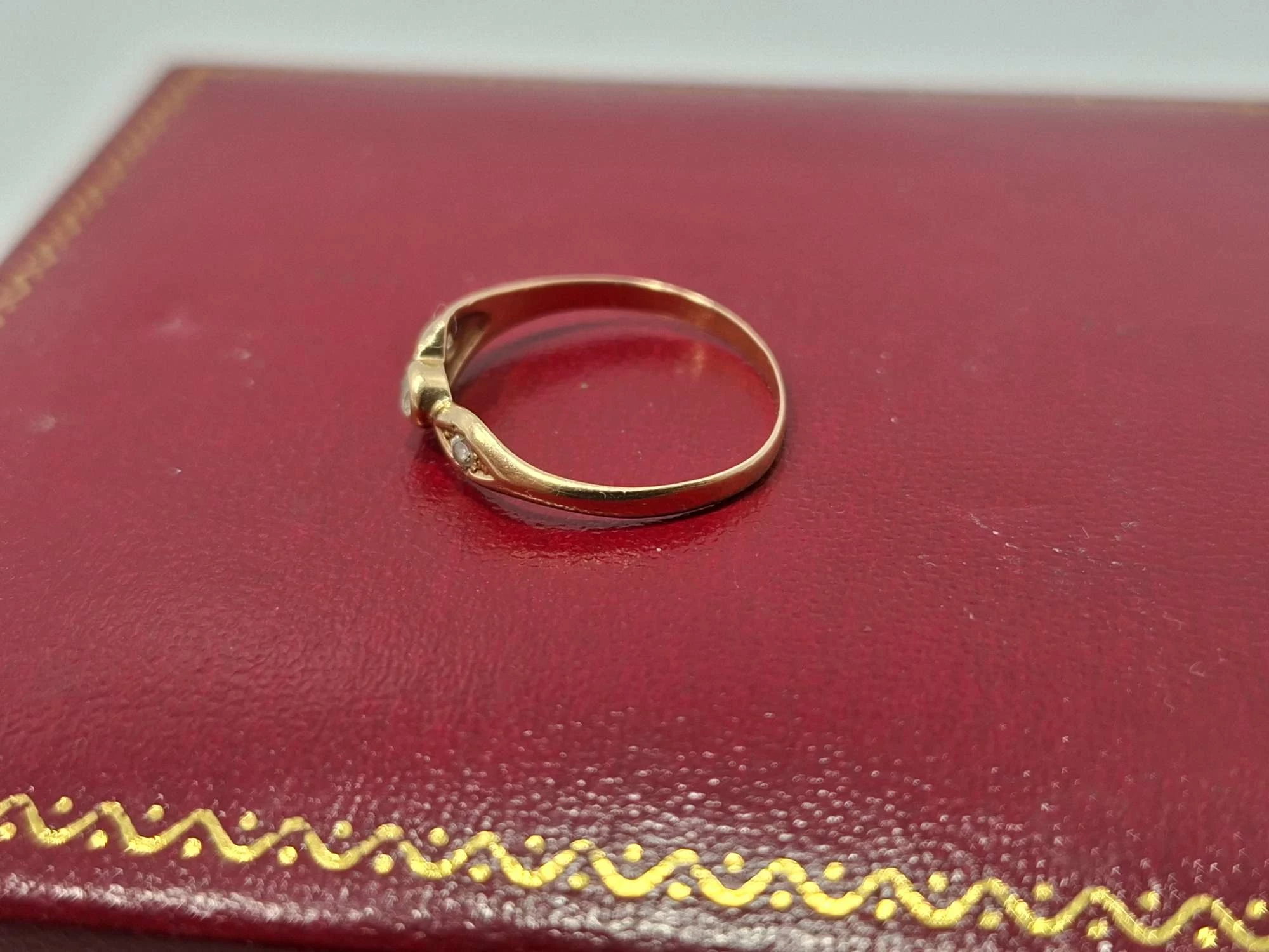 delikatny-zloty-pierscionek-122g585-ean-gtin-5905868206883