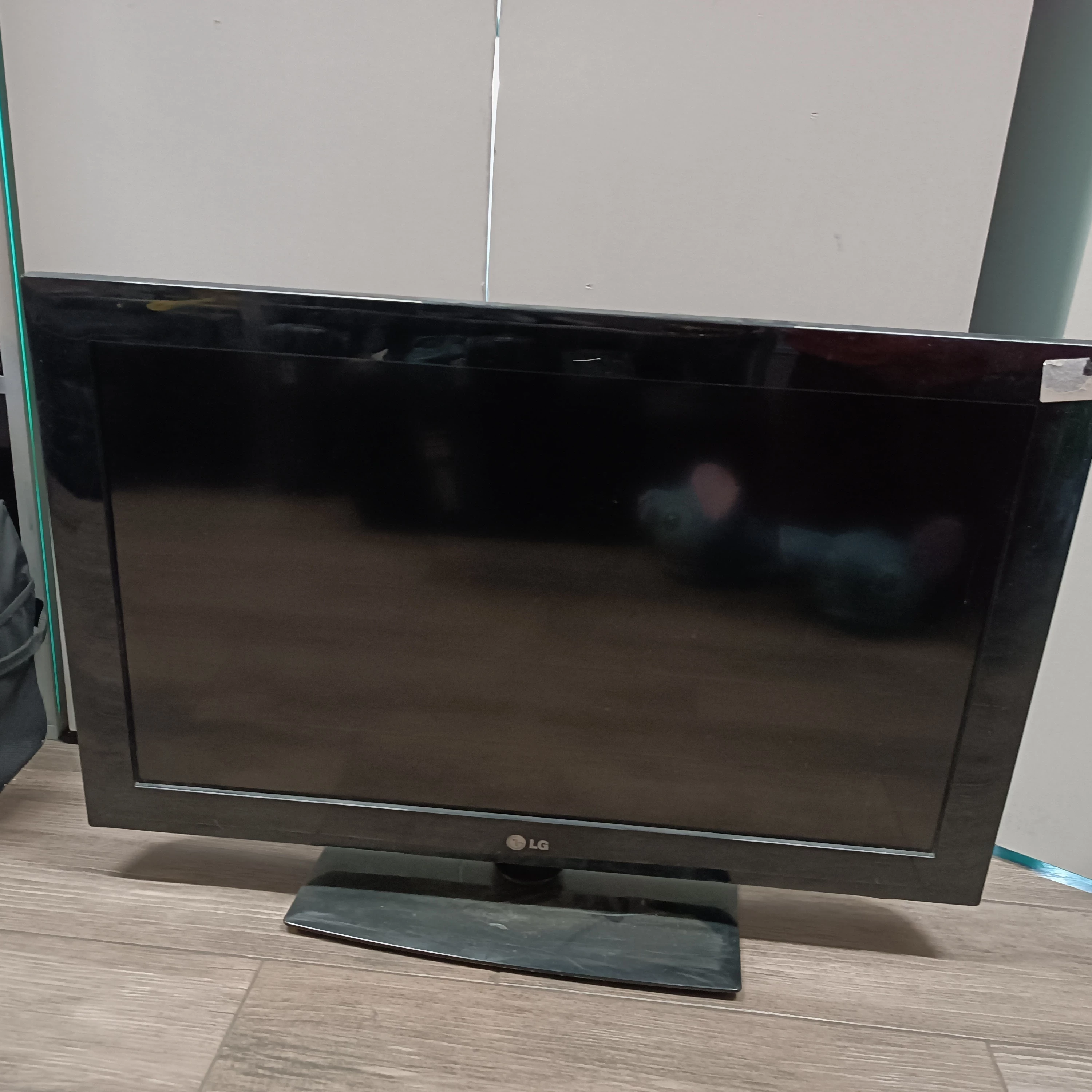 telewizor-lg-32lk430-bez-piolta-i-kabla-zasilajacego-ean-gtin-8808992116943