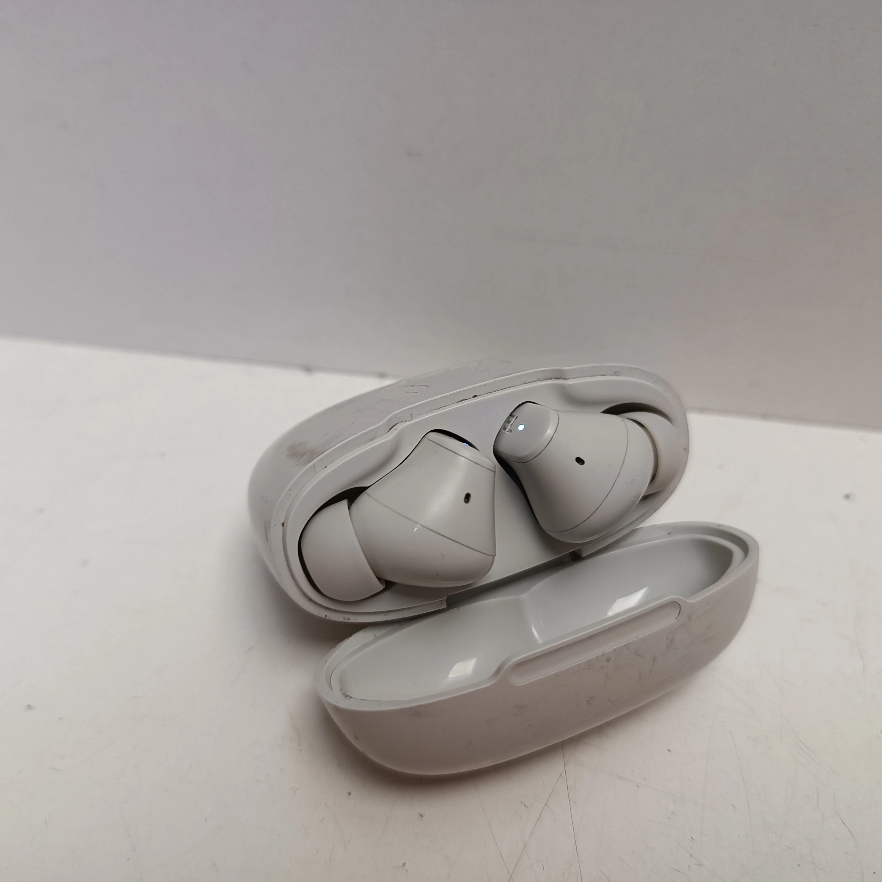 sluchawki-fresh-n-rebel-v1-001-stan-11323-2