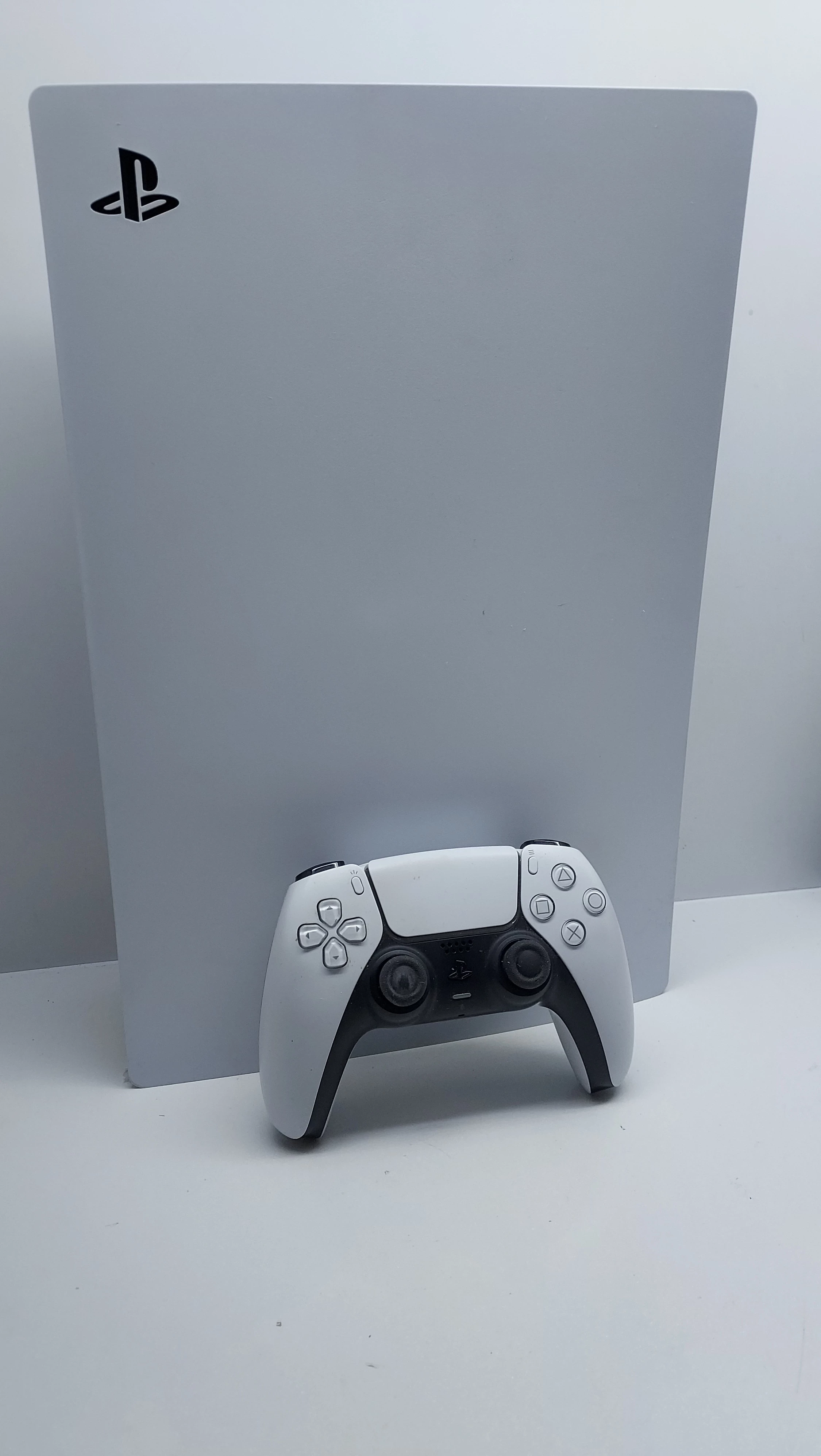 konsola-sony-play-stationb-5-z-padem-waga-produktu-z-opakowaniem-jednostkowym-6000