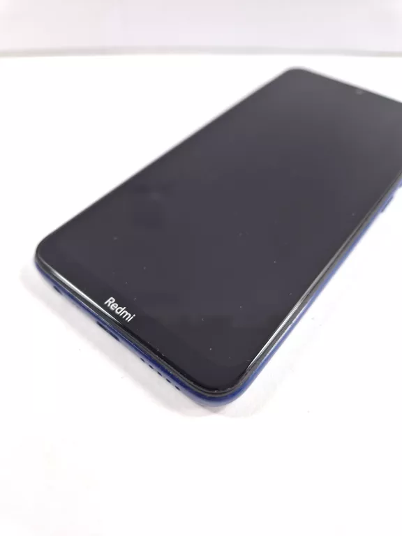 telefon-xiaomi-redmi-8-4-gb-64-gb-stan-11323-2