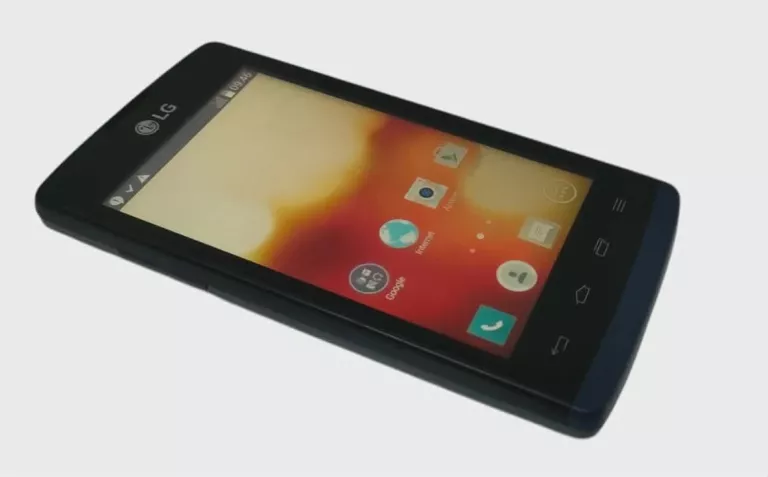 telefon-lg-lg-h220-rynek-4-staszow