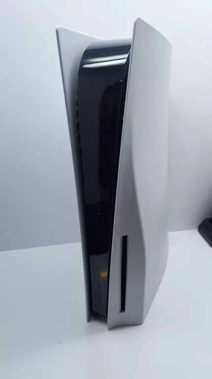 konsola-sony-play-stationb-5-z-padem-ean-gtin-711719396604