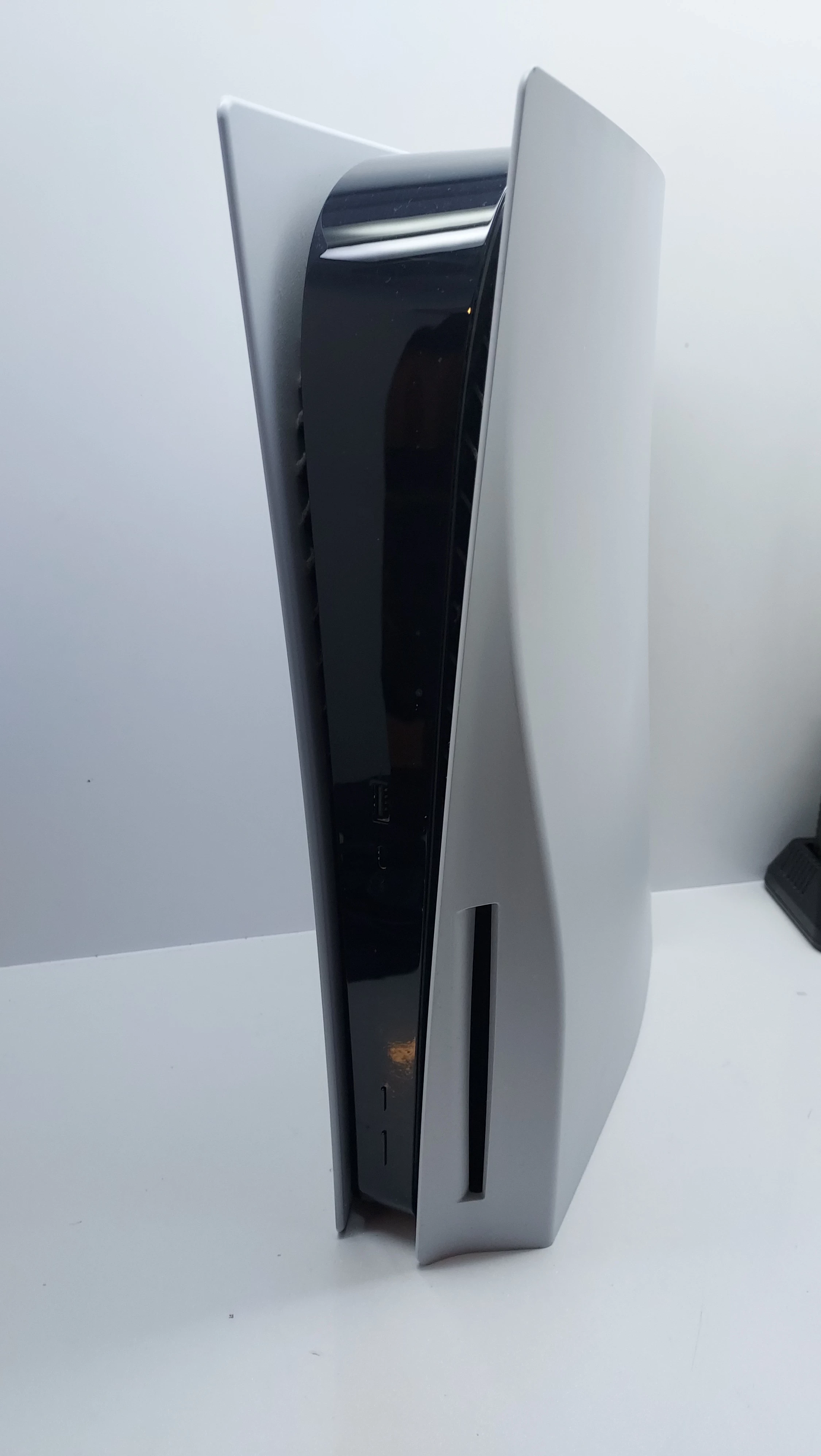 konsola-sony-play-stationb-5-z-padem-ean-gtin-711719396604