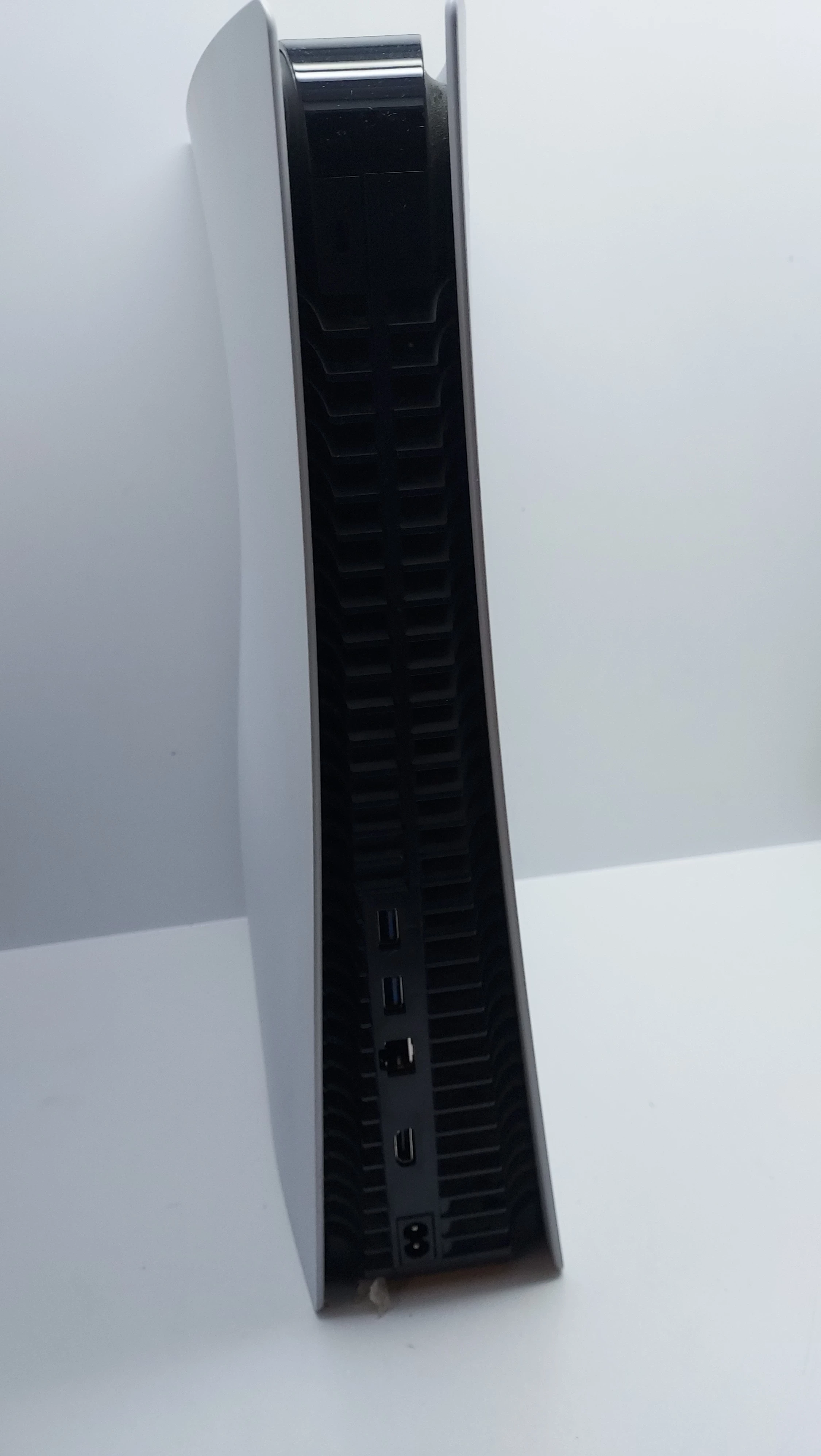 konsola-sony-play-stationb-5-z-padem-kod-producenta-cfi-1116a