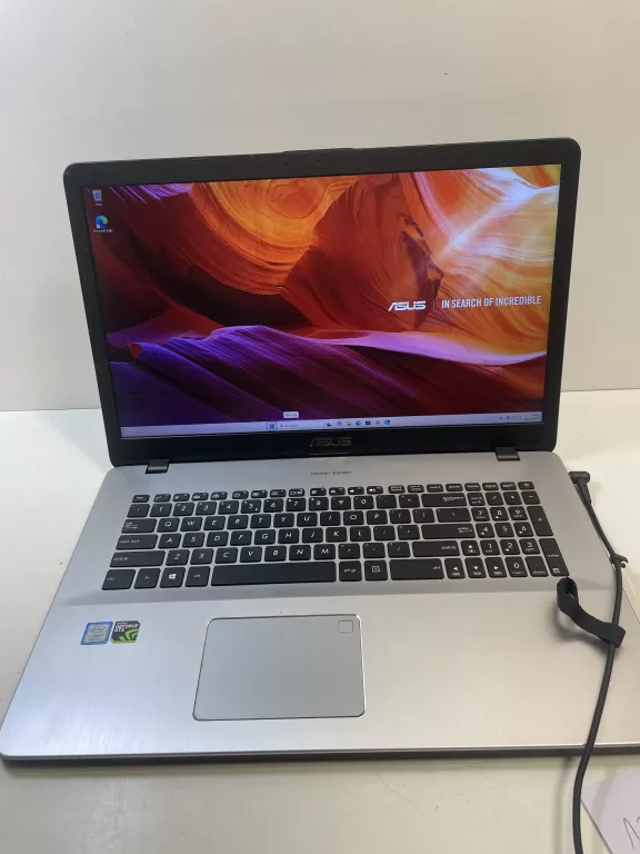 laptop-asus-vivobook-pro-17-pud-typ-dysku-twardego-128550-2