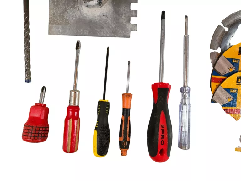 mix-narzedzi-recznych-liczba-elementow-w-zestawie-129