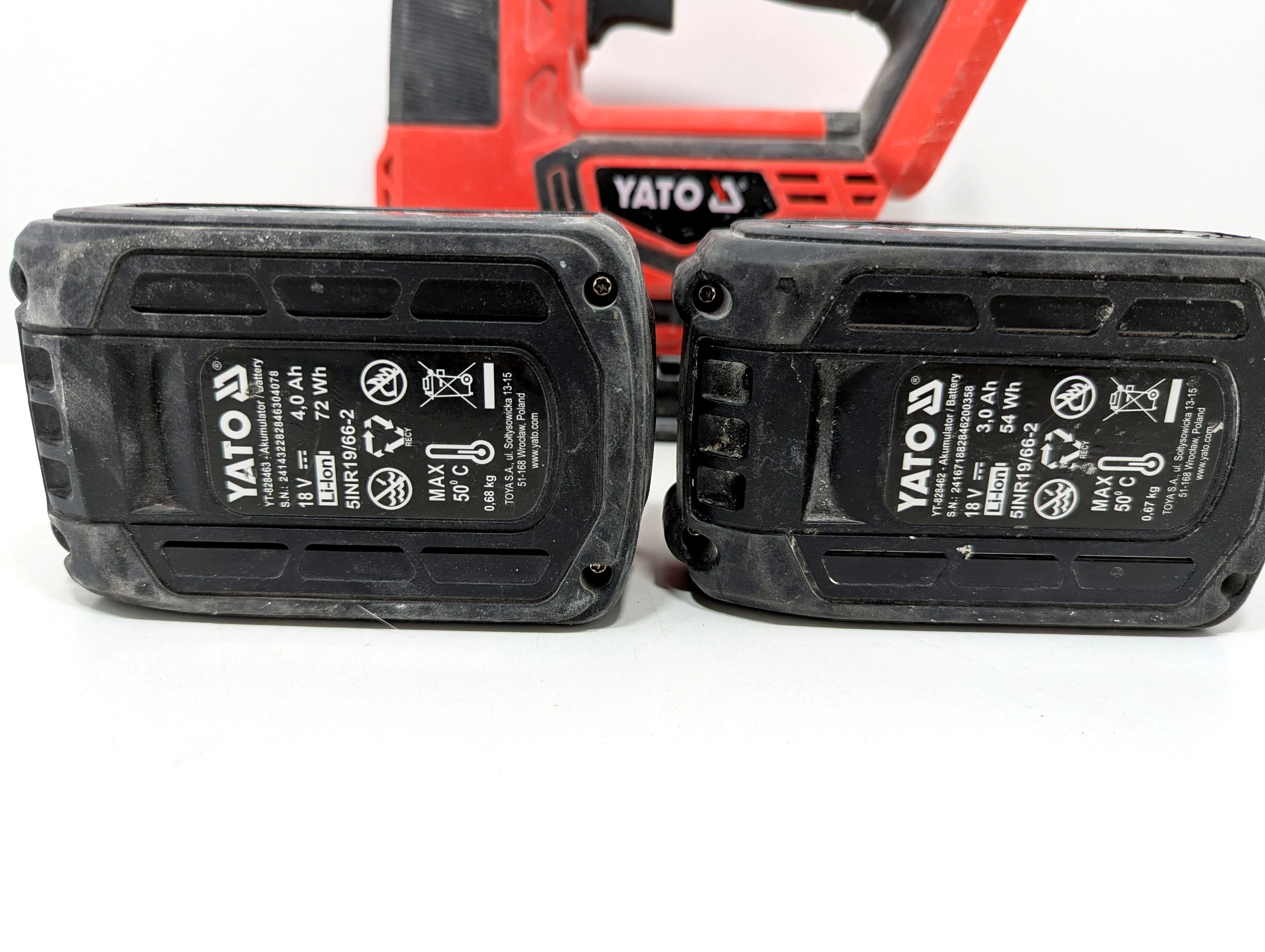 yato-wyrzynarka-18v-yt-82823-2xakumulator-40-ah-i-30-ah-ean-gtin-5906083025204