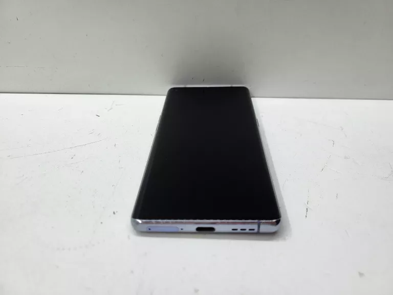 oppo-reno6-pro-stan-11323-2