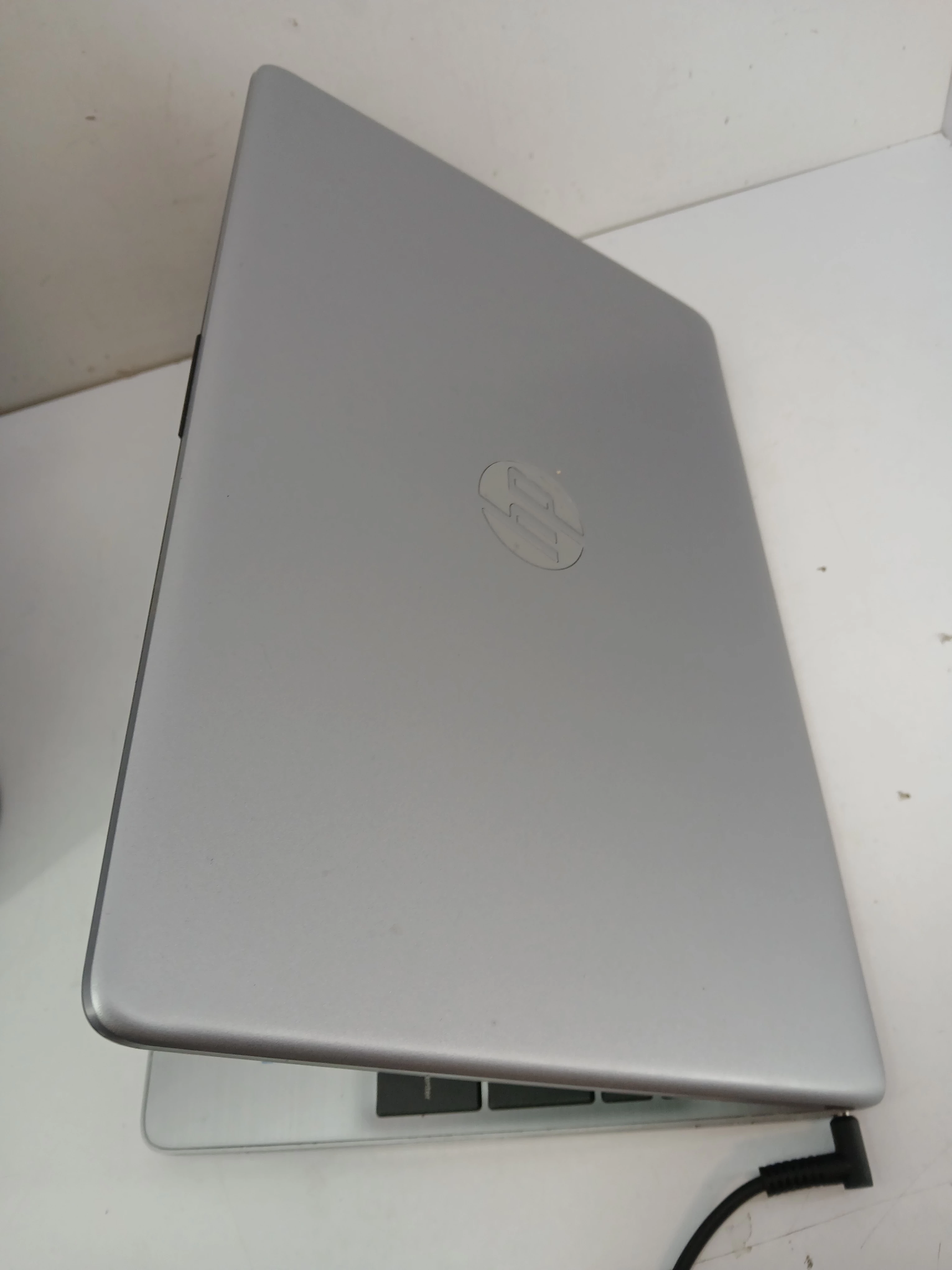 laptop-hp-250-g8-256gb-intel-core-i3-wielkosc-pamieci-ram-200941-2185