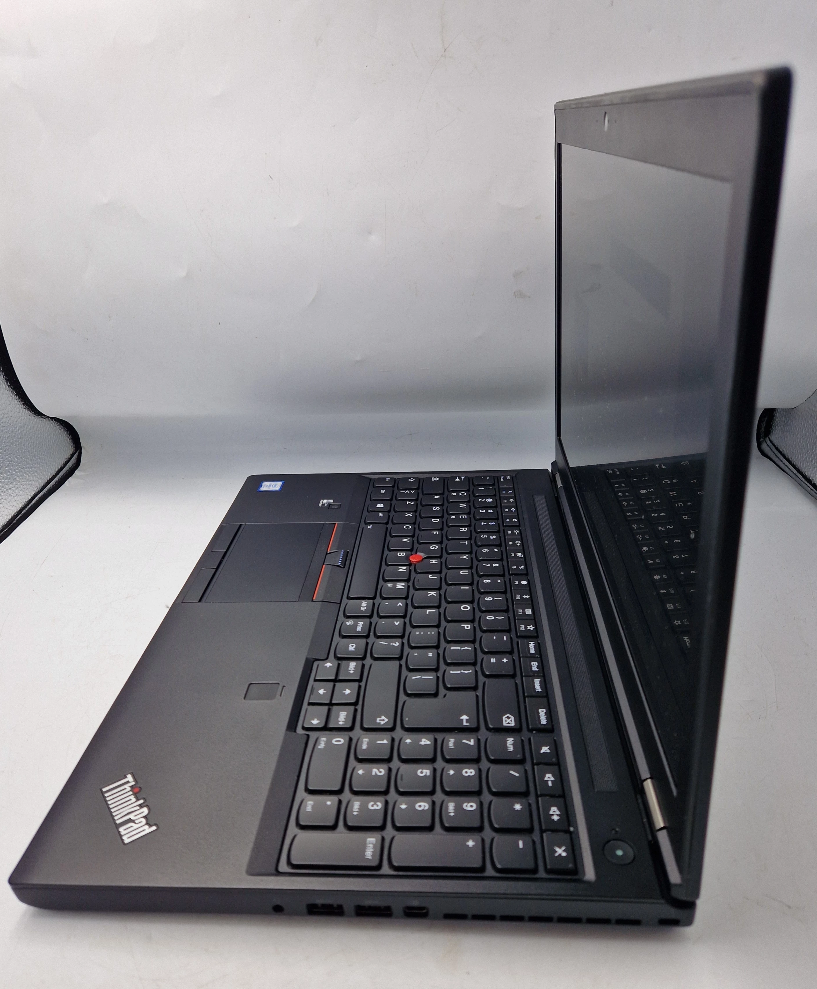 laptop-lenovo-thinkpad-p51-kod-producenta-p51-i7-7820hq-quadro-m2200