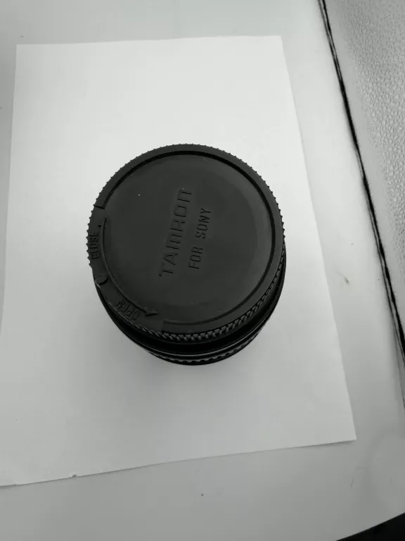 obiektyw-tamron-af-70-300-mm-f4-56-di-ld-macro-stan-11323-2