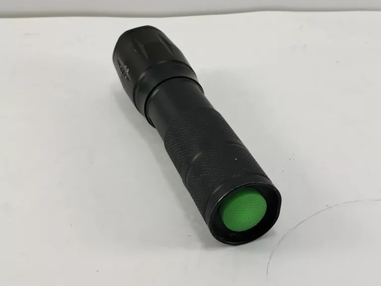 latarka-podreczna-czarna-ean-gtin-5906700651205