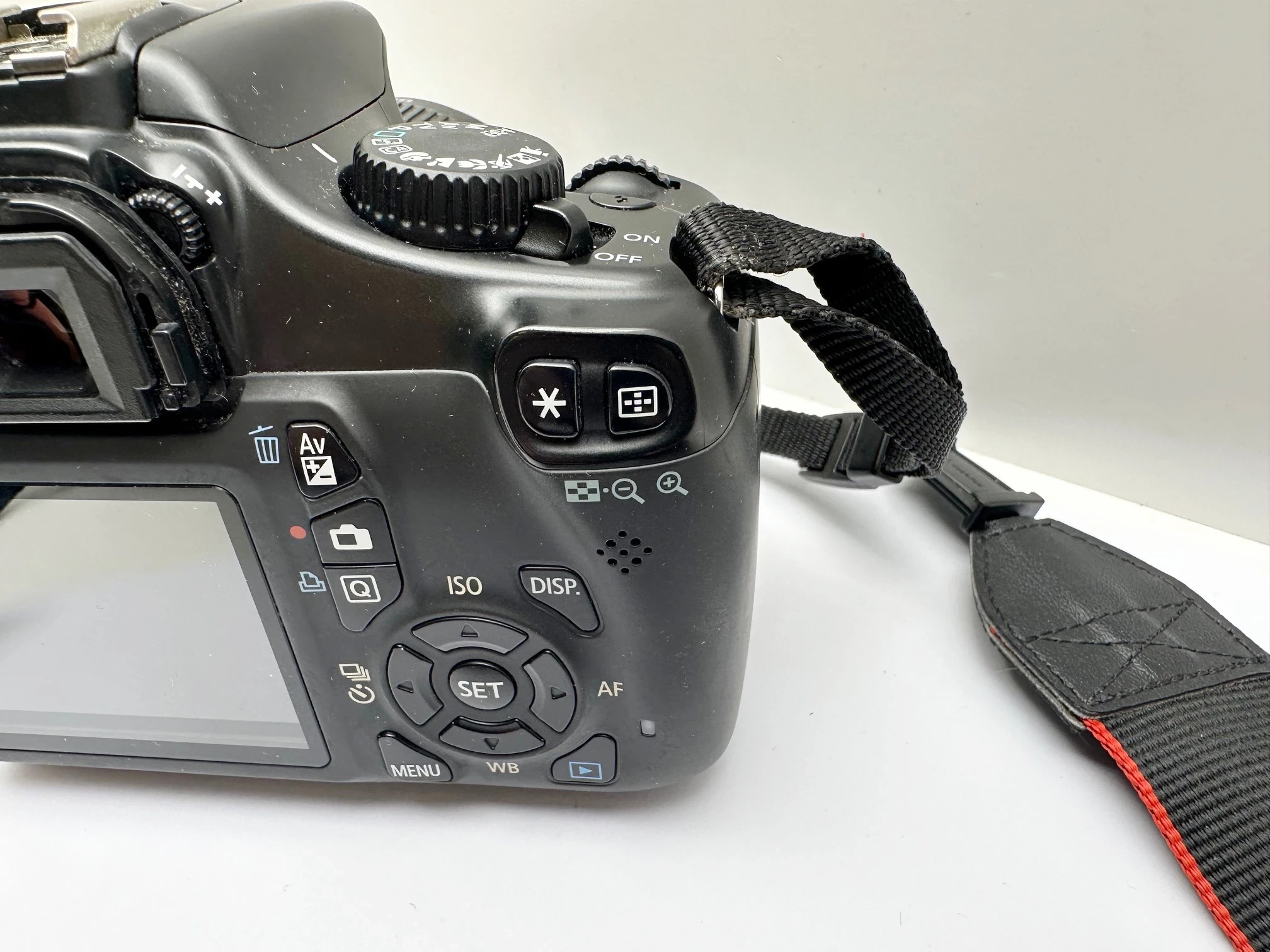 aparat-canon-1100d-obiektyw-18-55-pudelko-rozmiar-matrycy-206882-228774