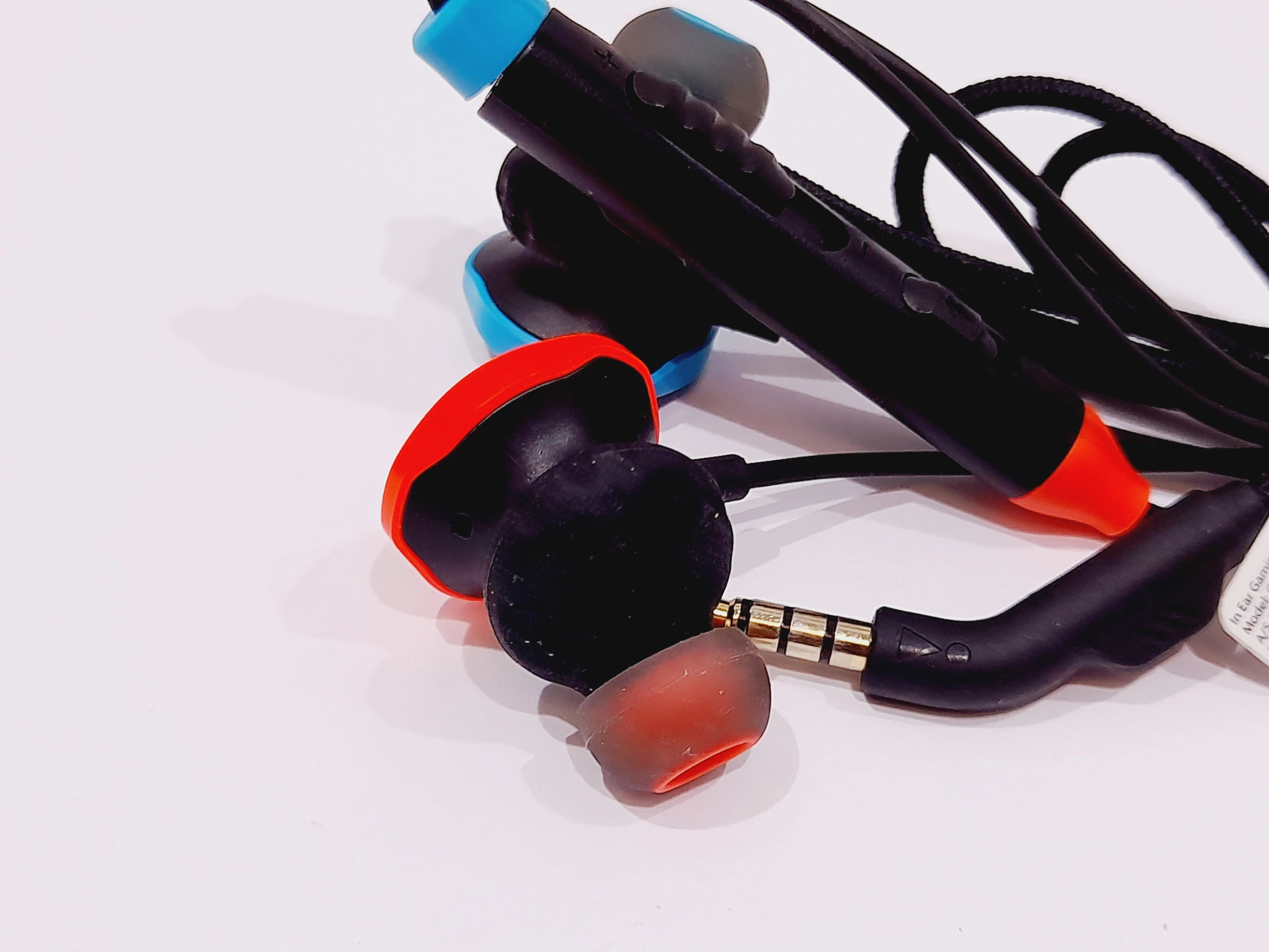 sluchawki-jbl-quantum-50-douszne-ean-gtin-1200130015458