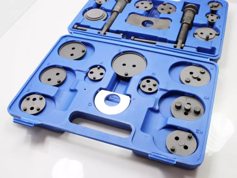 zestaw-do-wyciskania-tloczkow-hamulcowych-vorfal-v08302-komisji-edukacji-narodowej-96u14-warszawa