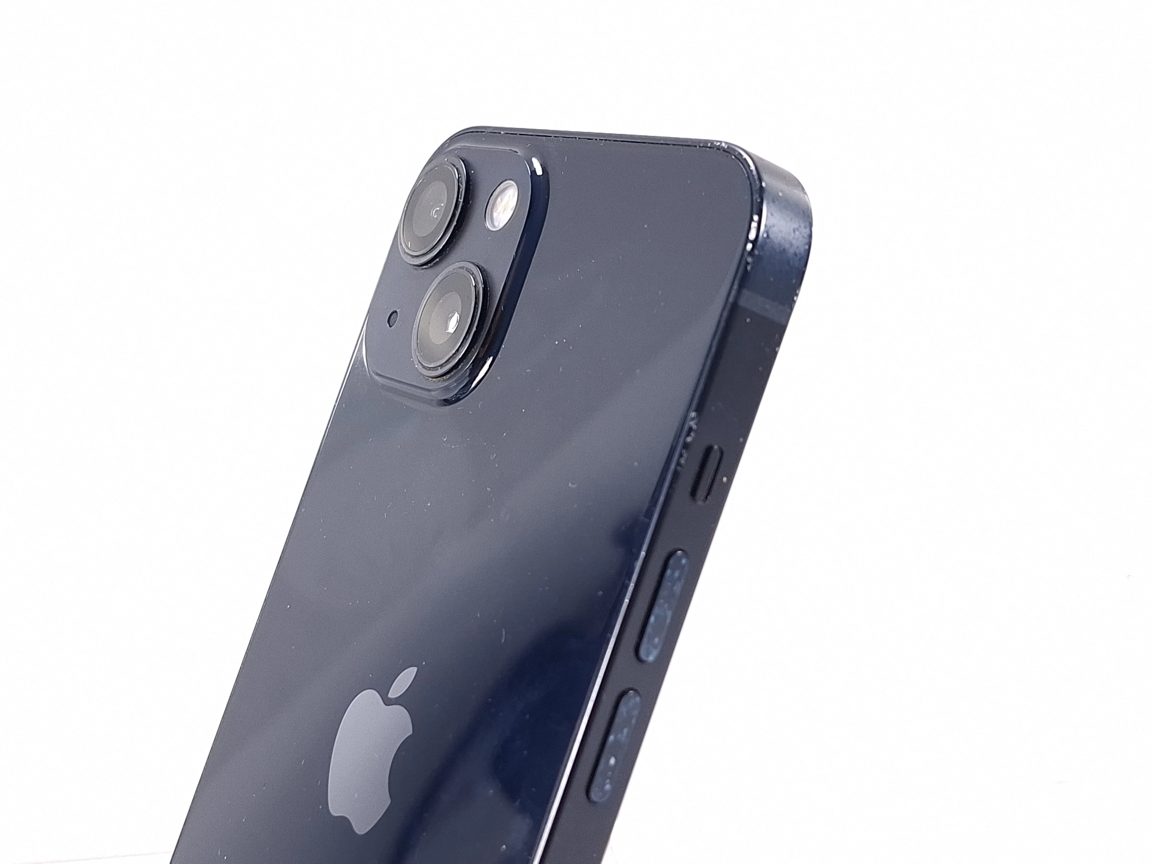 telefon-iphone-13-128-gb-82-kondycji-baterii-przekatna-ekranu-610