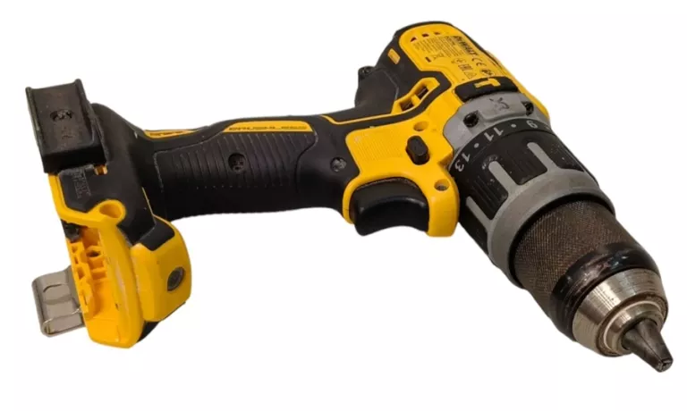 wiertarko-wkretarka-dewalt-dcd796d2-qw-18v-2x2ah-70nm-walizka-napiecie-v-128551-6