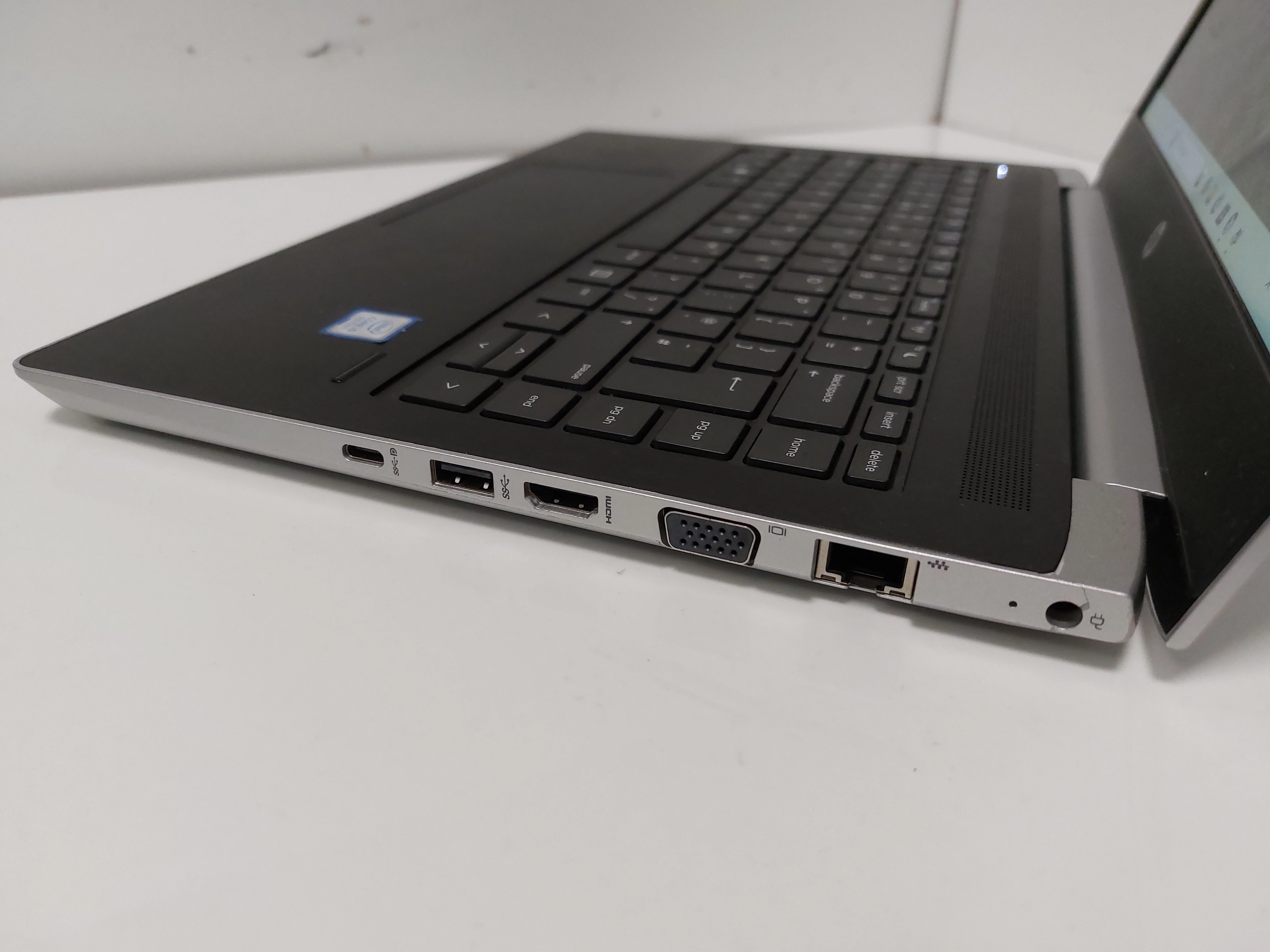 laptop-hp-430-g5-i5-8250u12gb256gb-ssd-1tb-hdd-ladowarka-przekatna-ekranu-1330
