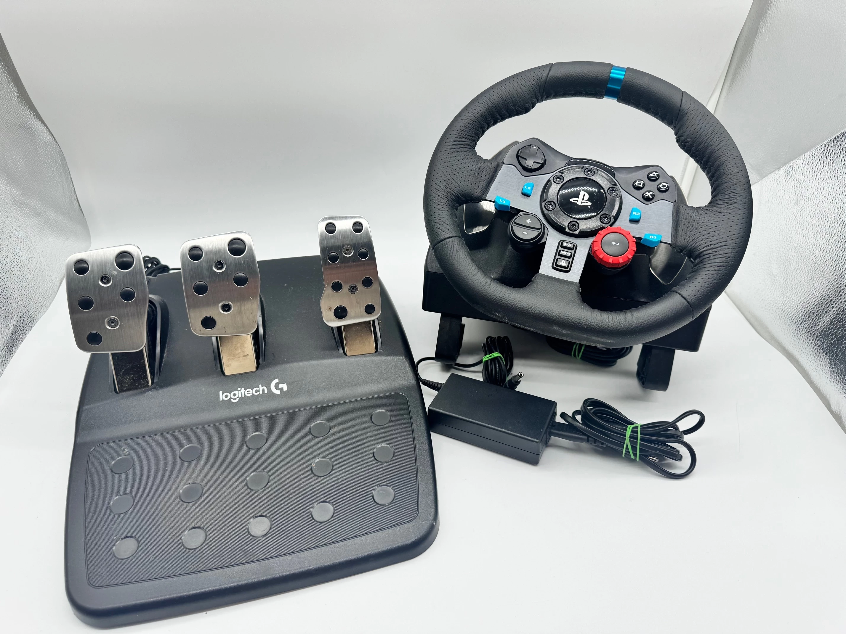 kierownica-logitech-g29-driving-force-pcps3ps4ps5-wroclawska-6-milicz-centrum