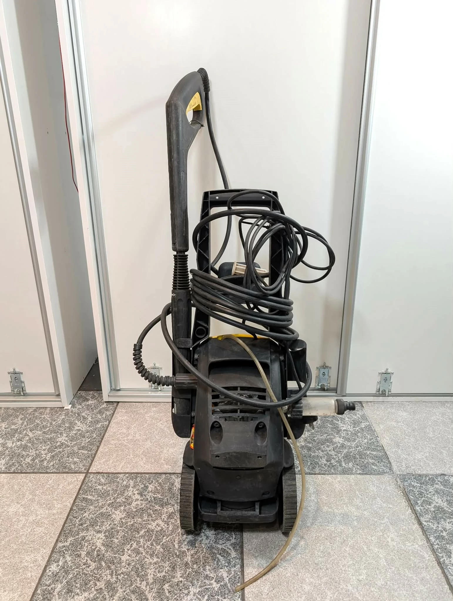 myjka-wysokocisnieniowa-karcher-502-m-stan-11323-2