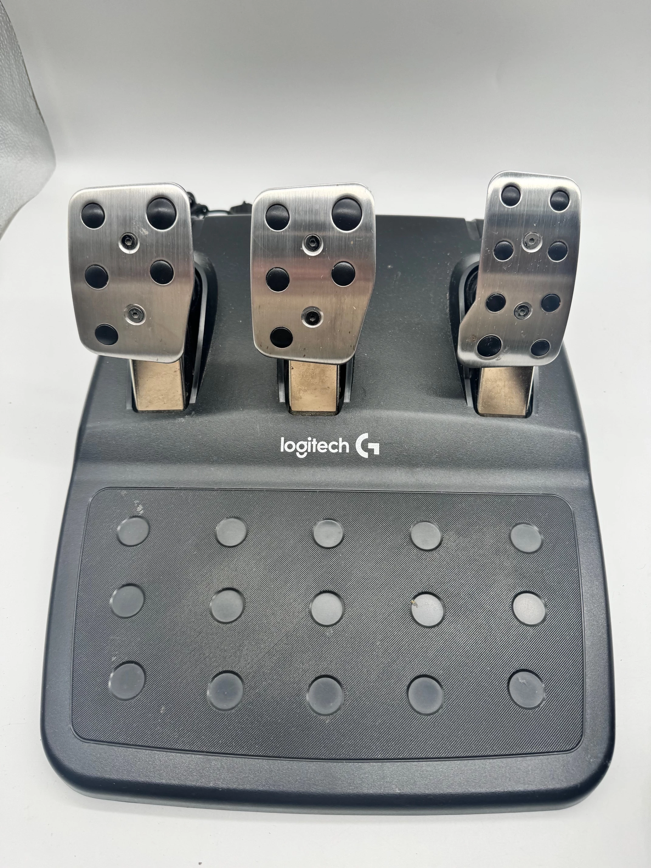 kierownica-logitech-g29-driving-force-pcps3ps4ps5-marka-248811-1142682