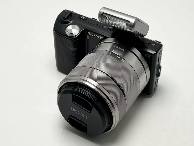 aparat-sony-nex-5-obiektyw-18-55-mm-f35-56-oss-sel1855-przebie-9950-kod-producenta-150121