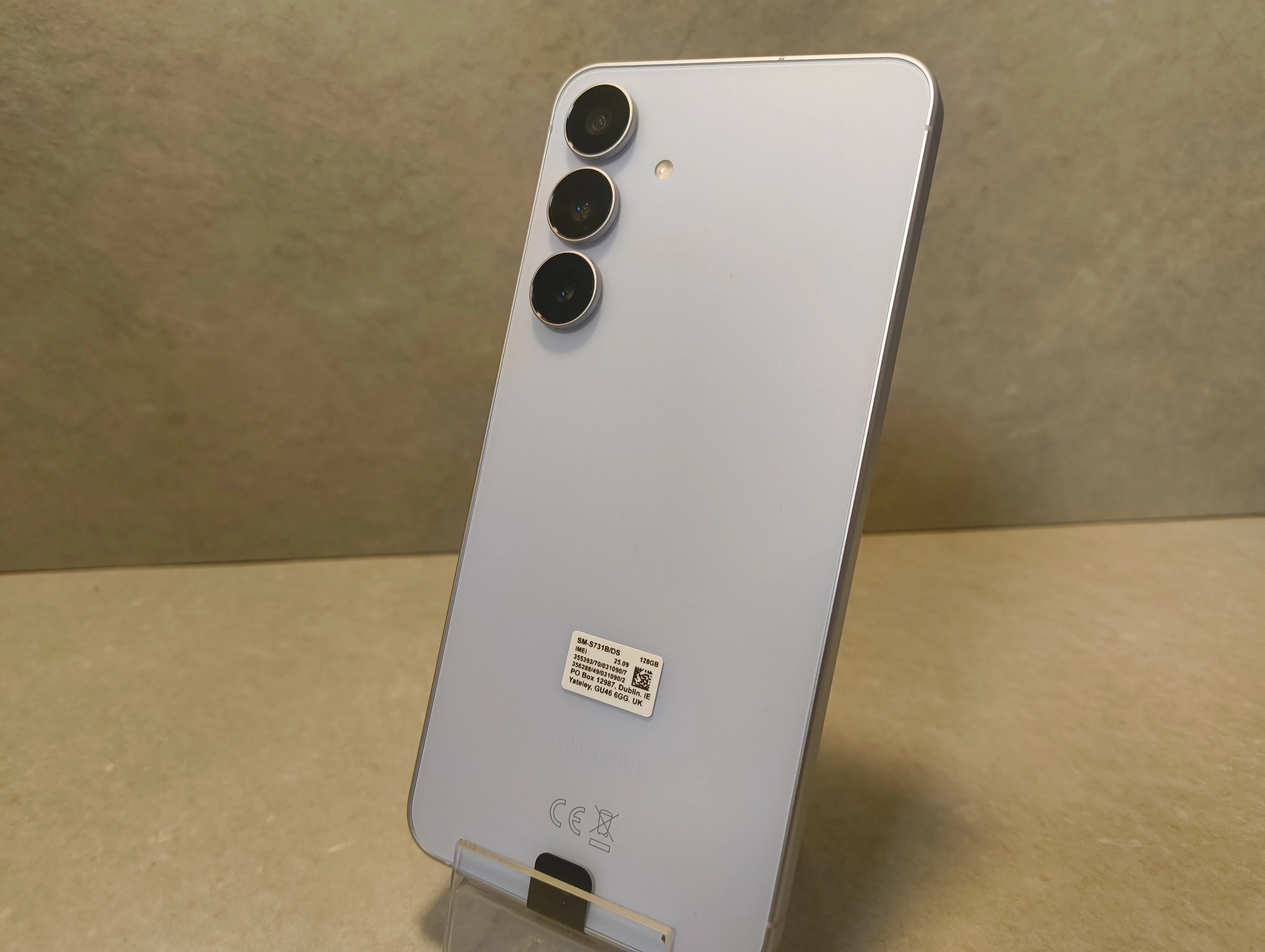 telefon-samsung-galaxy-s25-fe-8128-igla-pamiec-ram-202865-214113