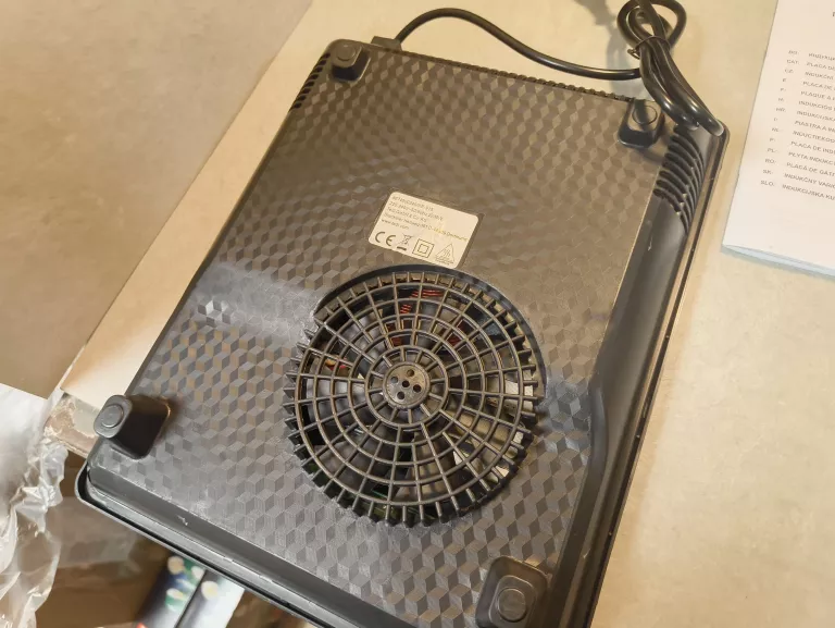 kuchenka-elta-2200w-igla-model-przenosna-plyta-indukcyjna-elektryczna-kuchenka